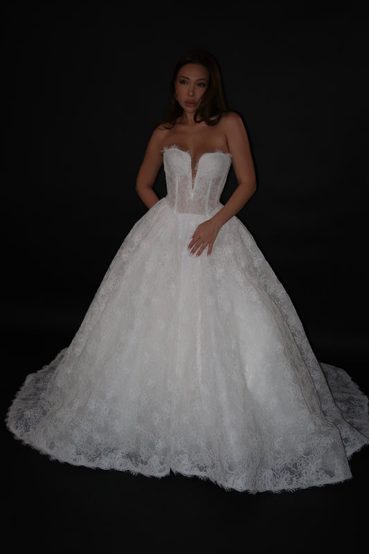 Preloved US 2 Anna Augusta Custom Made Wedding Dress