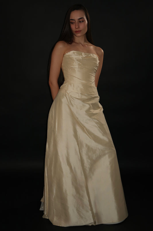 Floor Sample US 2-4 L’Fay Strapless Corset Two-Piece Bridal Gown