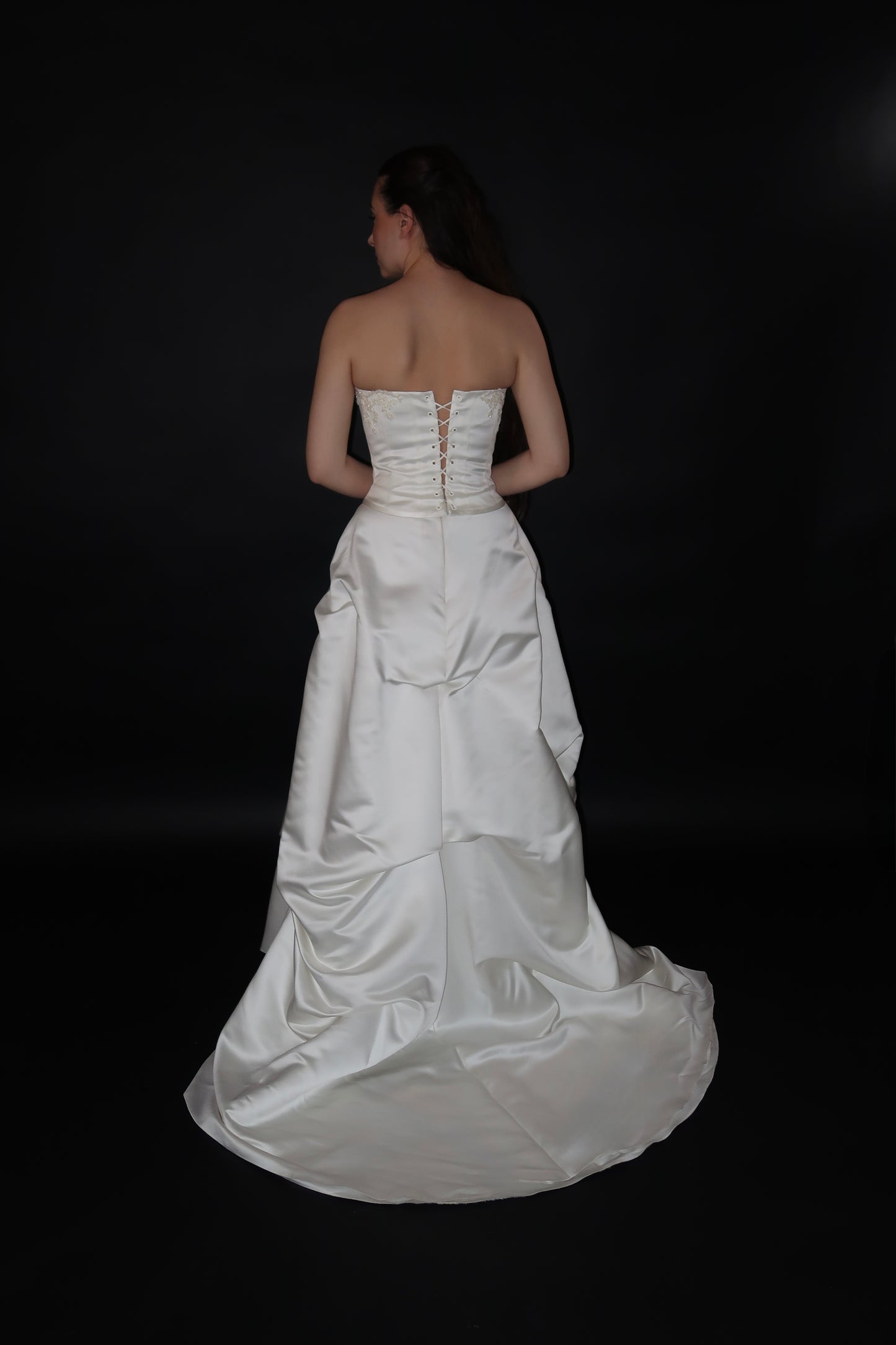 Floor Sample Size 40 Cymbeline Strapless Beaded Lace Corset Two-Piece Gown