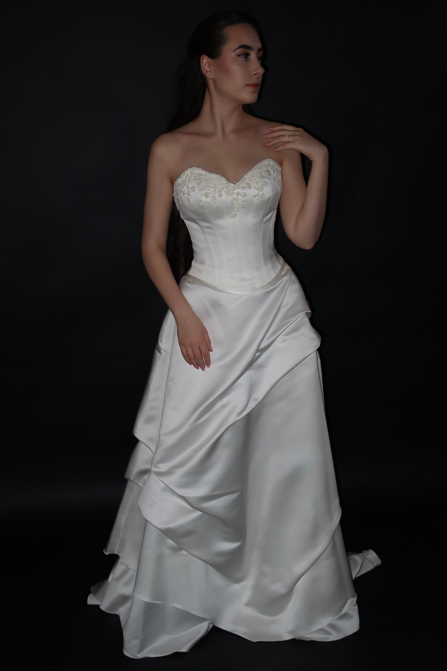 Floor Sample Size 40 Cymbeline Strapless Beaded Lace Corset Two-Piece Gown