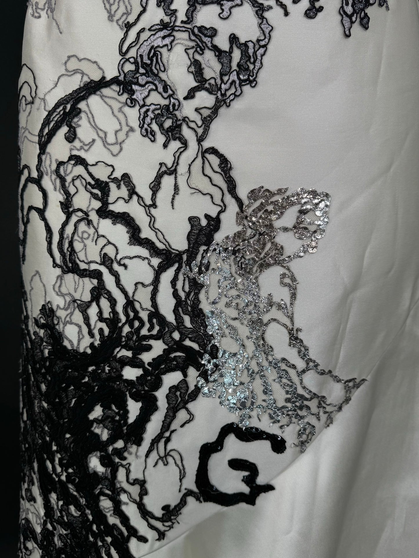 Brand New US 4 Saiid Kobeisy One Shoulder Ivory Black Embroidered Evening Gown