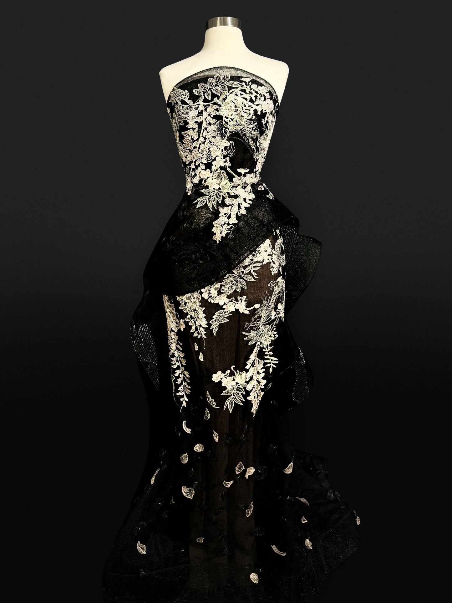 Brand New US 6 MARCHESA Evening Gown