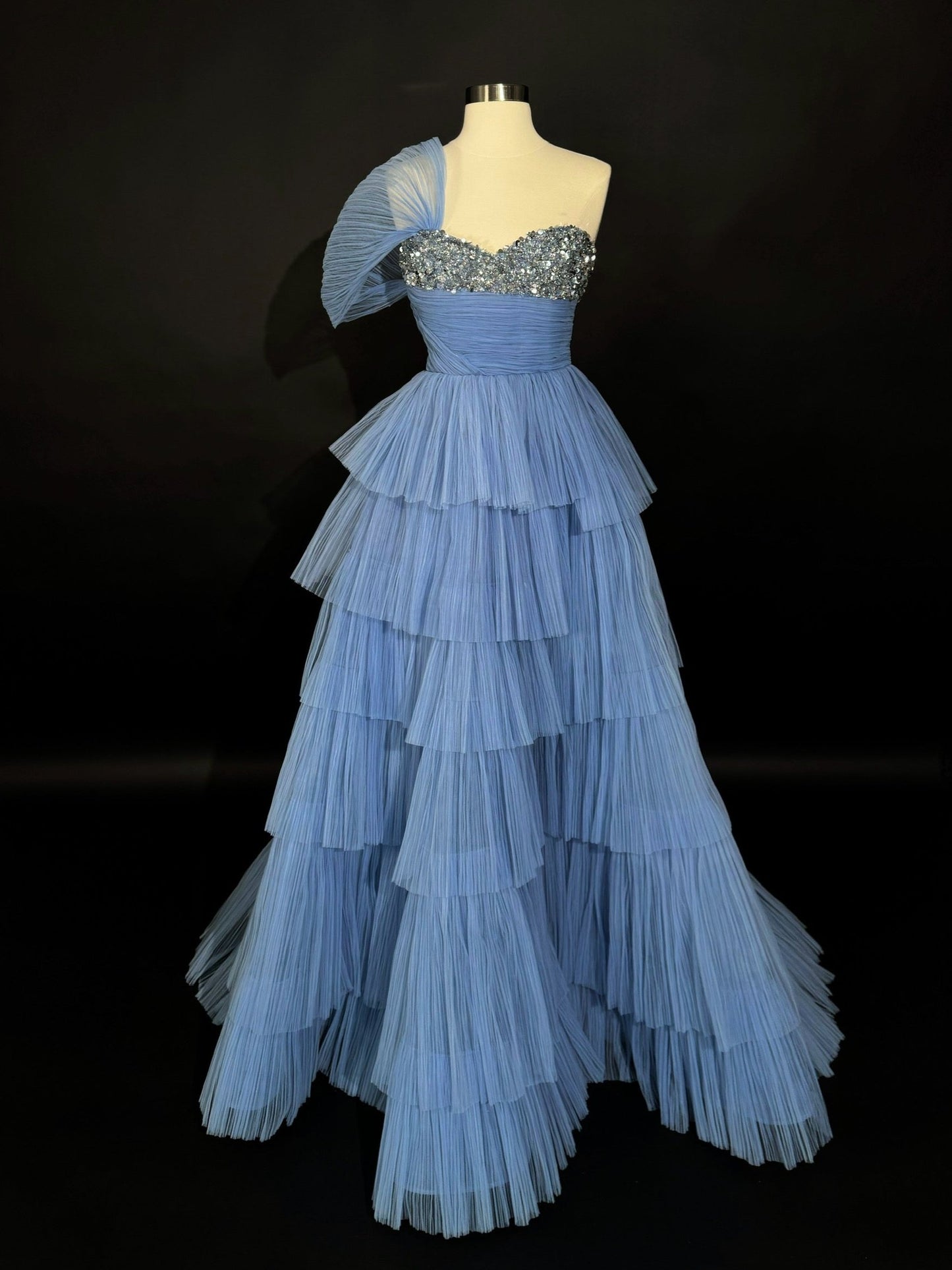 Brand New US 4 GEORGES HOBEIKA Blue Tiered Tulle Gown