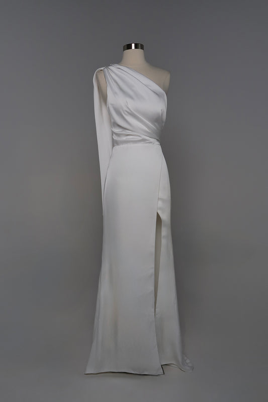 Diva Couture Maxi Gown US2 Brand New