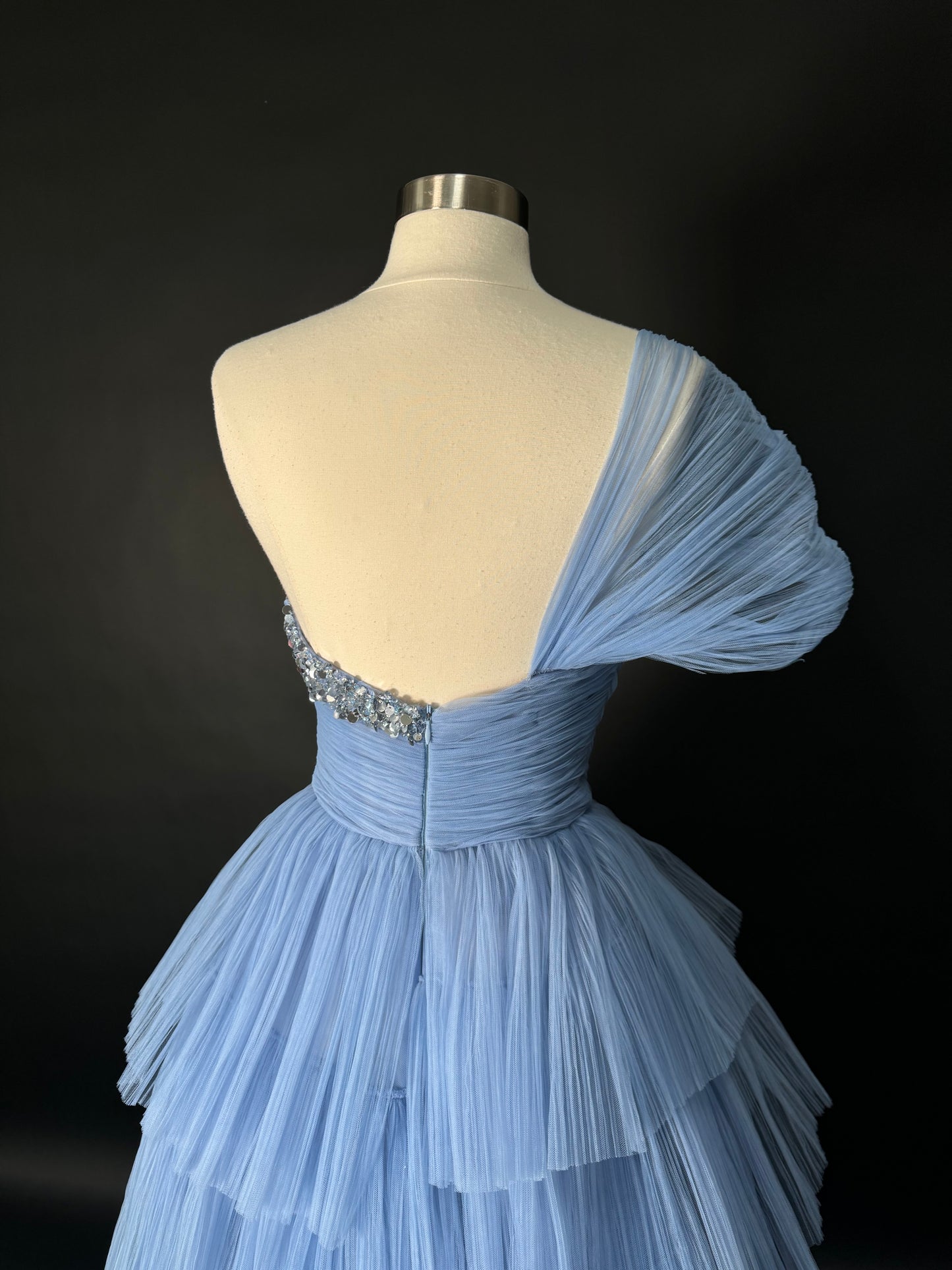 Brand New US 4 GEORGES HOBEIKA Blue Tiered Tulle Gown