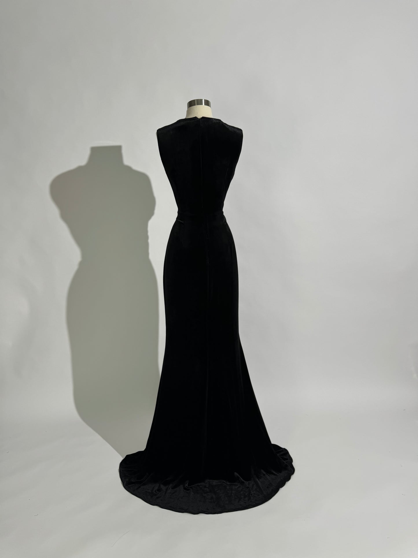 Brand New US 8 SAFIYAA Pearl Cape Evening Gown