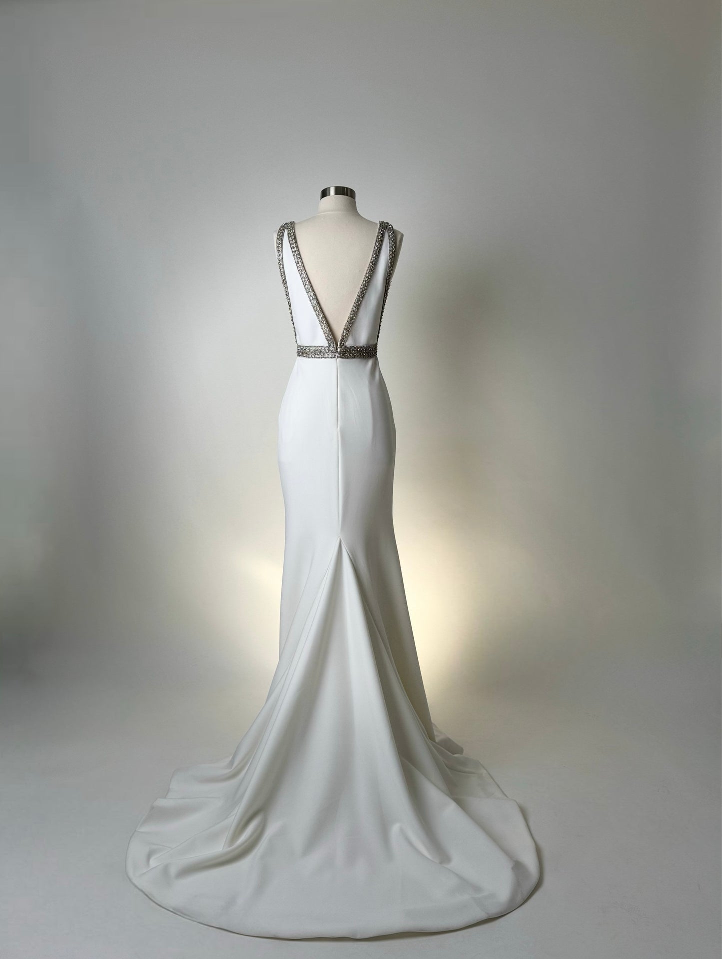 Brand New US 6 Jovani Maxi White Evening Gown