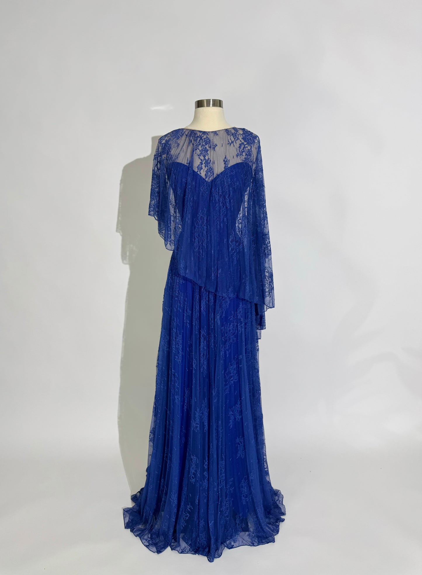 Brand New US 8 Gemy Maalouf Chantilly Lace Maxi Gown with Cape in Royal Blue