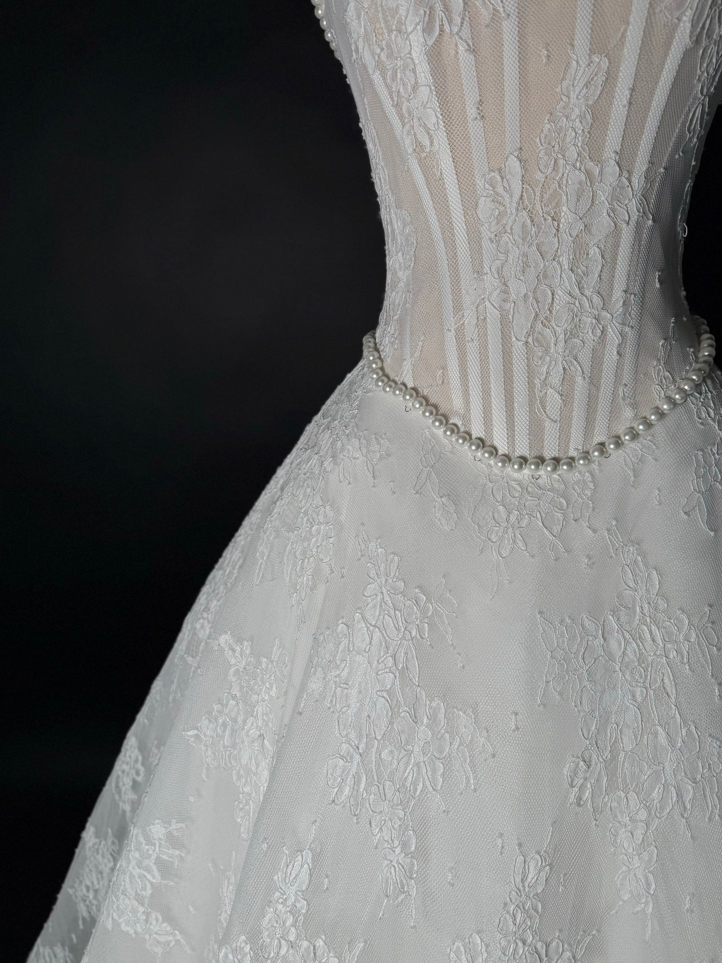 Chantilly Corded Lace Anna Augusta Bridal Gown, Preloved, Size US 4-6, Pearl Detailed