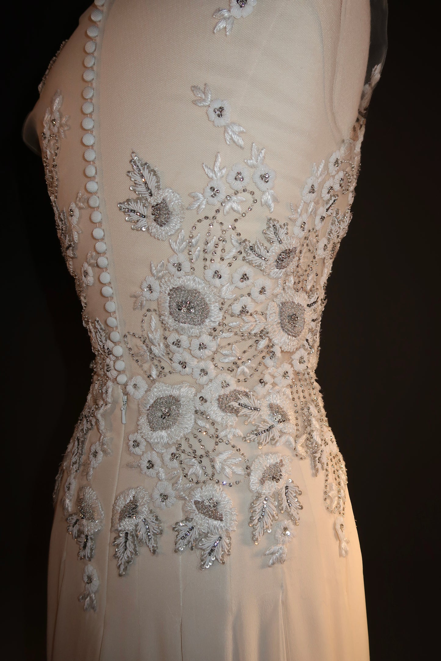 Floor Sample US 8 PRONOVIAS Maxi Gown