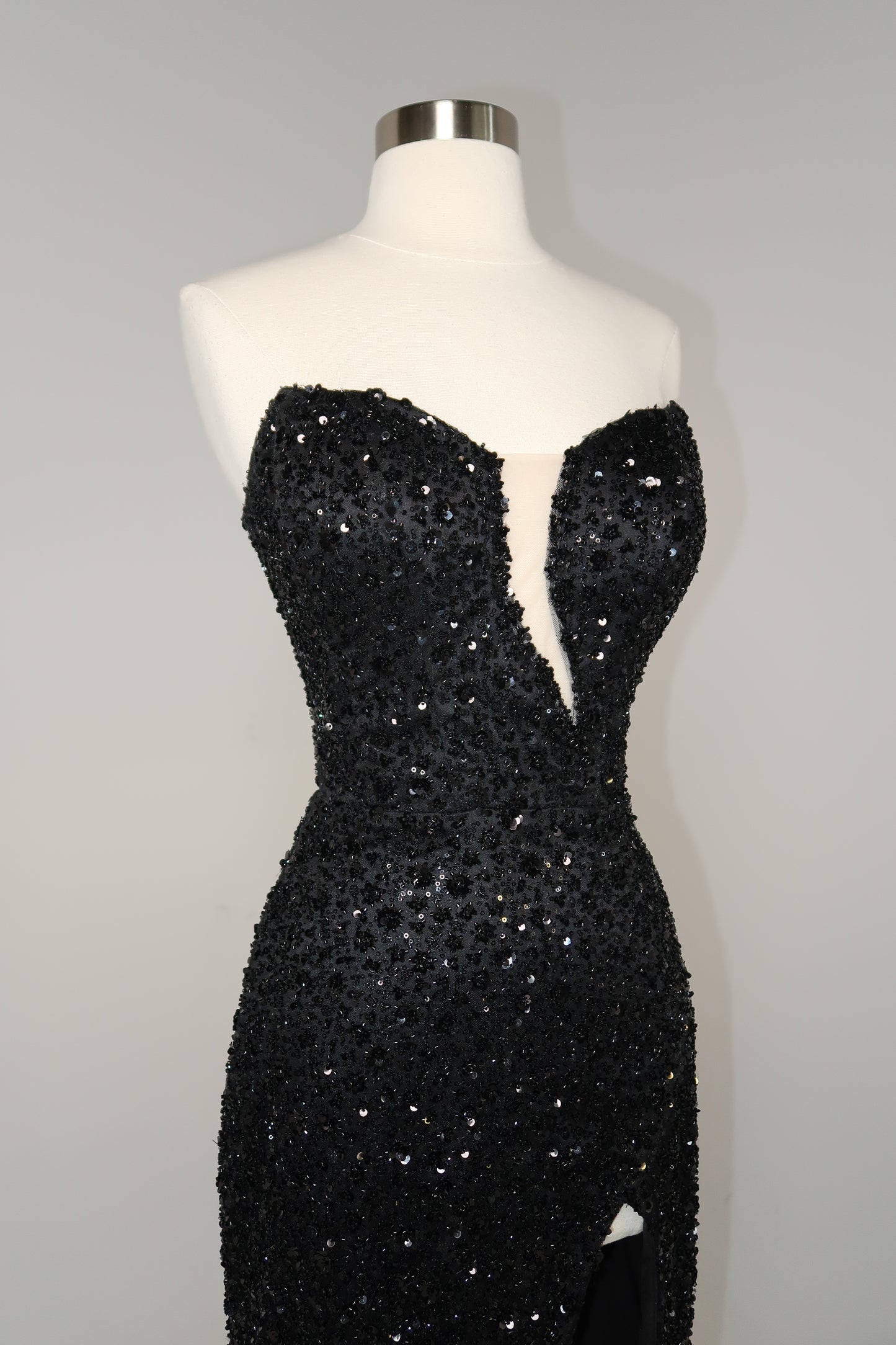 Tina Maxi Gown US2 Brand New