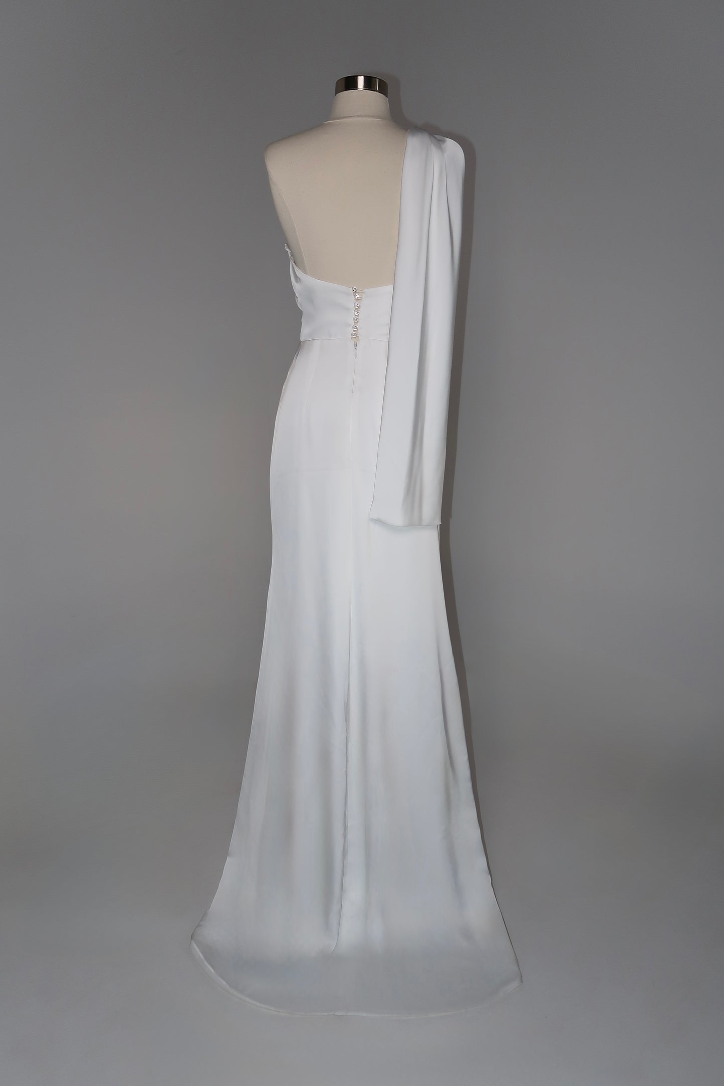 Diva Couture Maxi Gown US2 Brand New