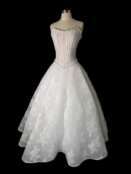 Chantilly Corded Lace Anna Augusta Bridal Gown, Preloved, Size US 4-6, Pearl Detailed