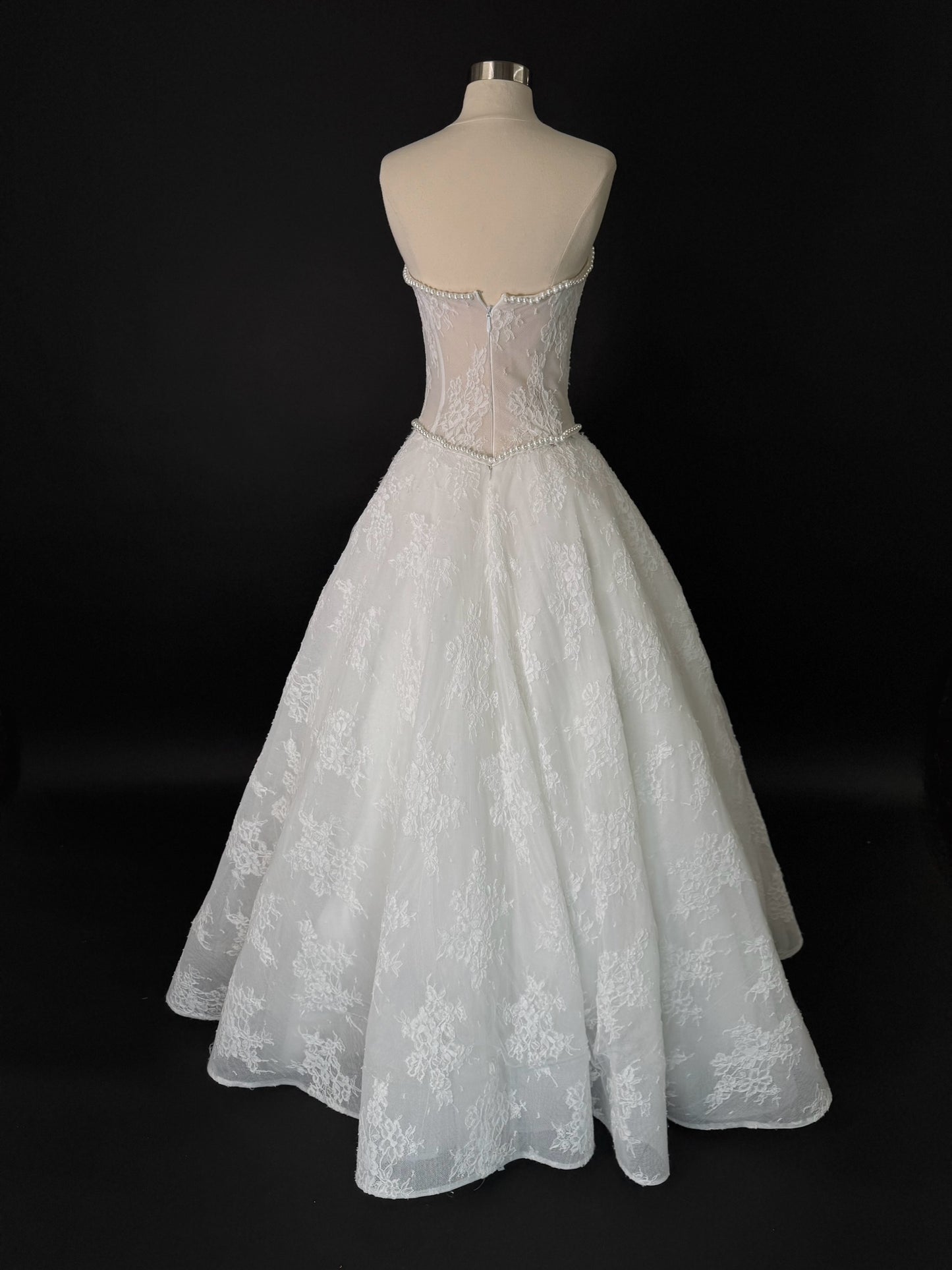 Chantilly Corded Lace Anna Augusta Bridal Gown, Preloved, Size US 4-6, Pearl Detailed