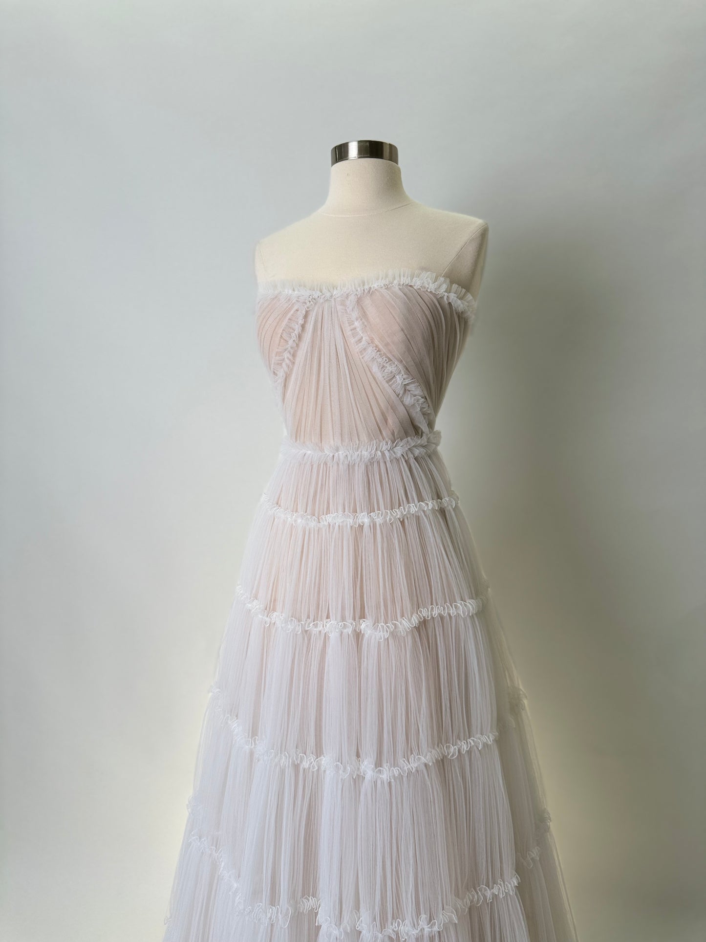 Brand New US 4 Anna Augusta White Maxi Evening Dress with Nude Lining