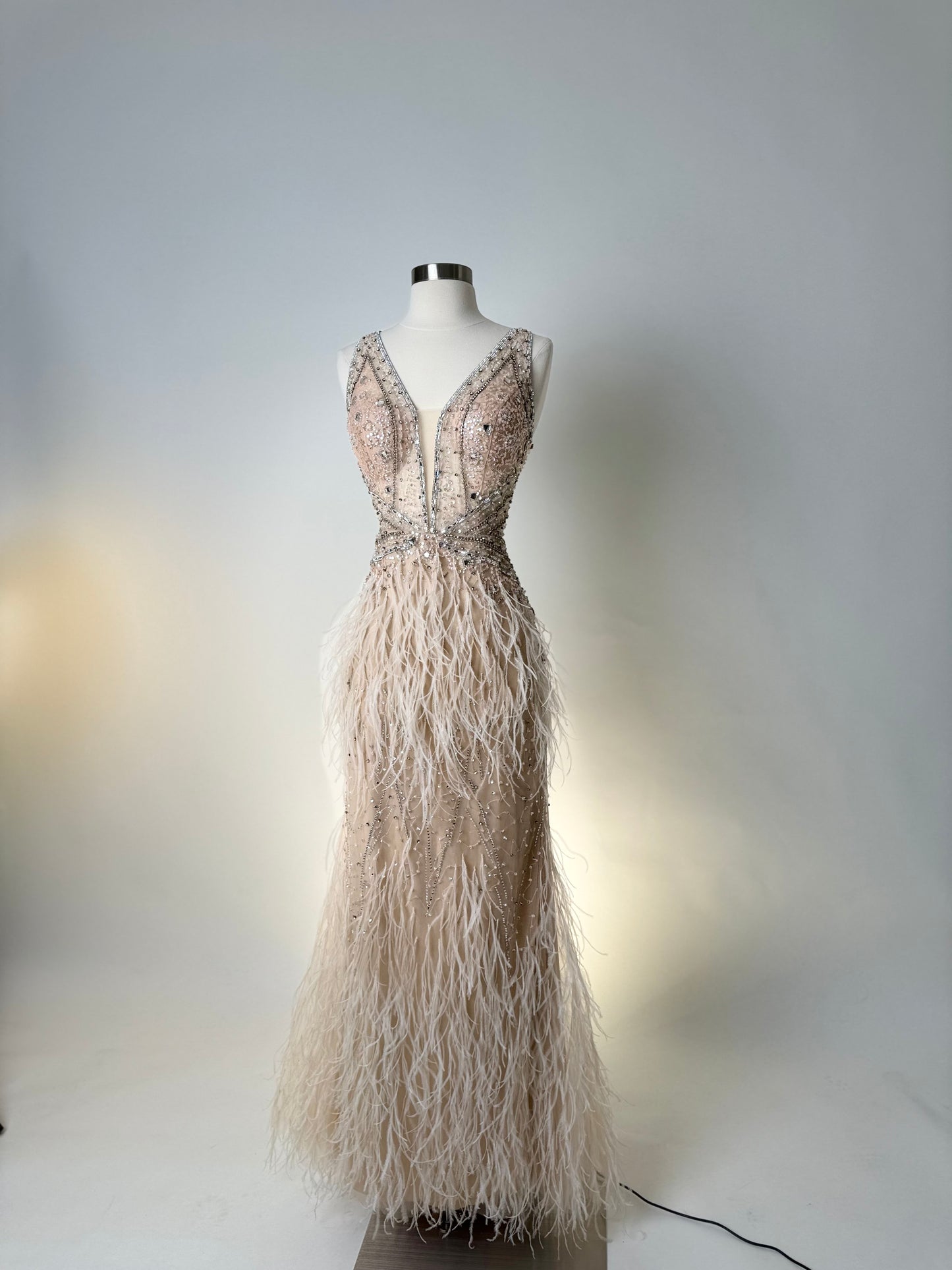 Brand New US 10 Jovani Maxi Feather Evening Gown in Nude Color