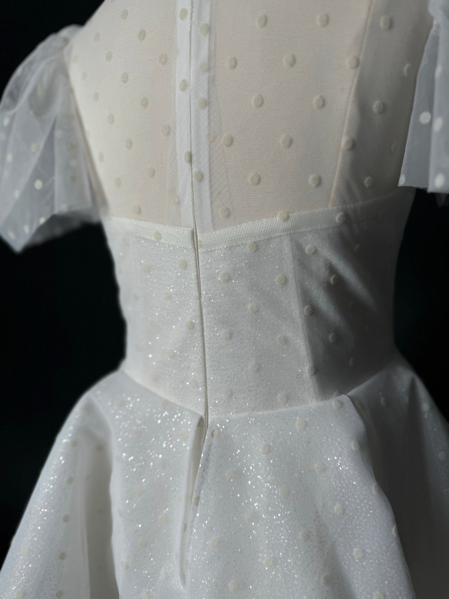 Brand new Kids 6 yo Flower Girl Dress with Polkadot Tulle