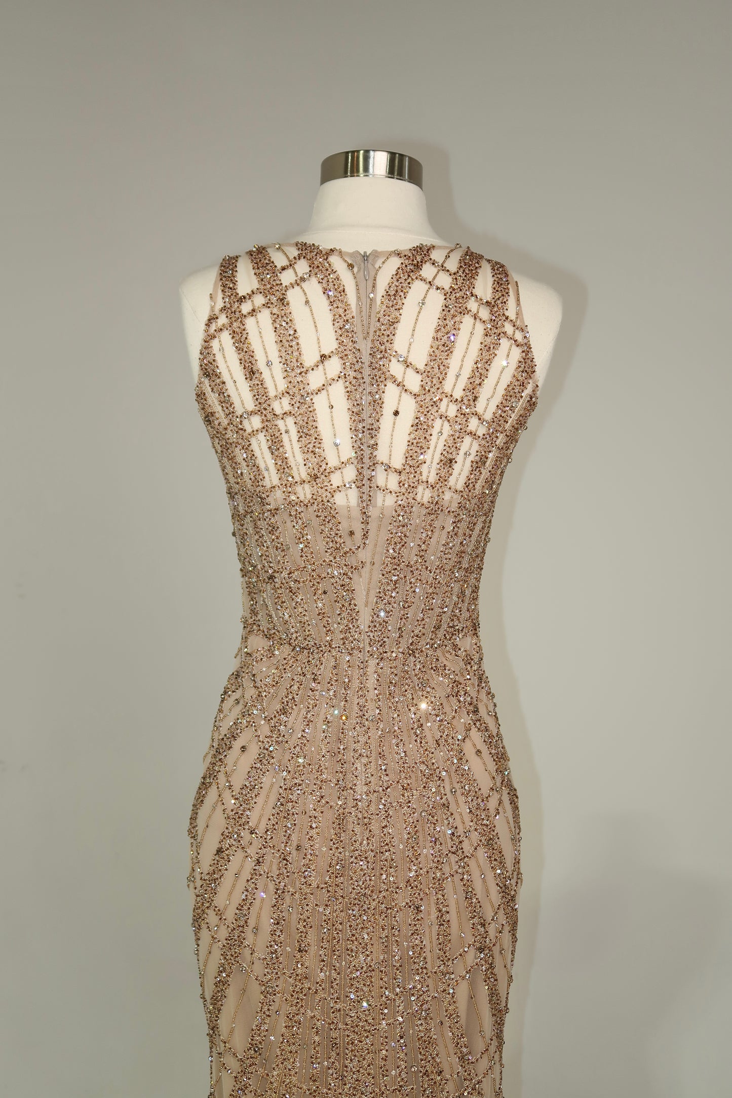 Brand New US6 Anna Augusta Fully Embroidered Gown
