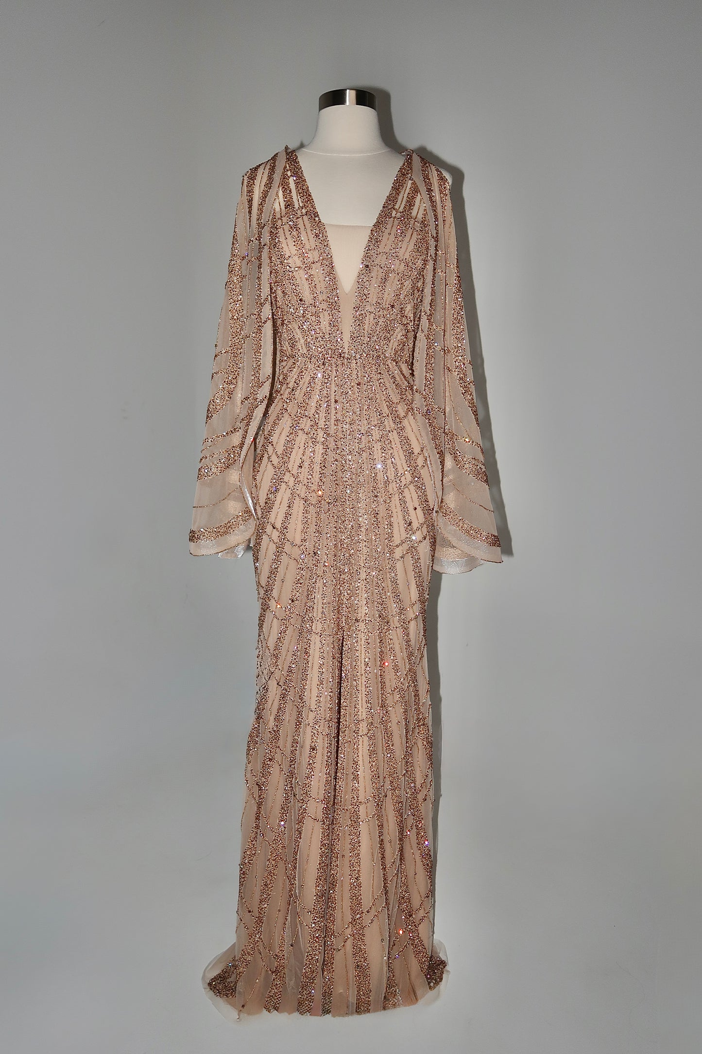 Brand New US6 Anna Augusta Fully Embroidered Gown