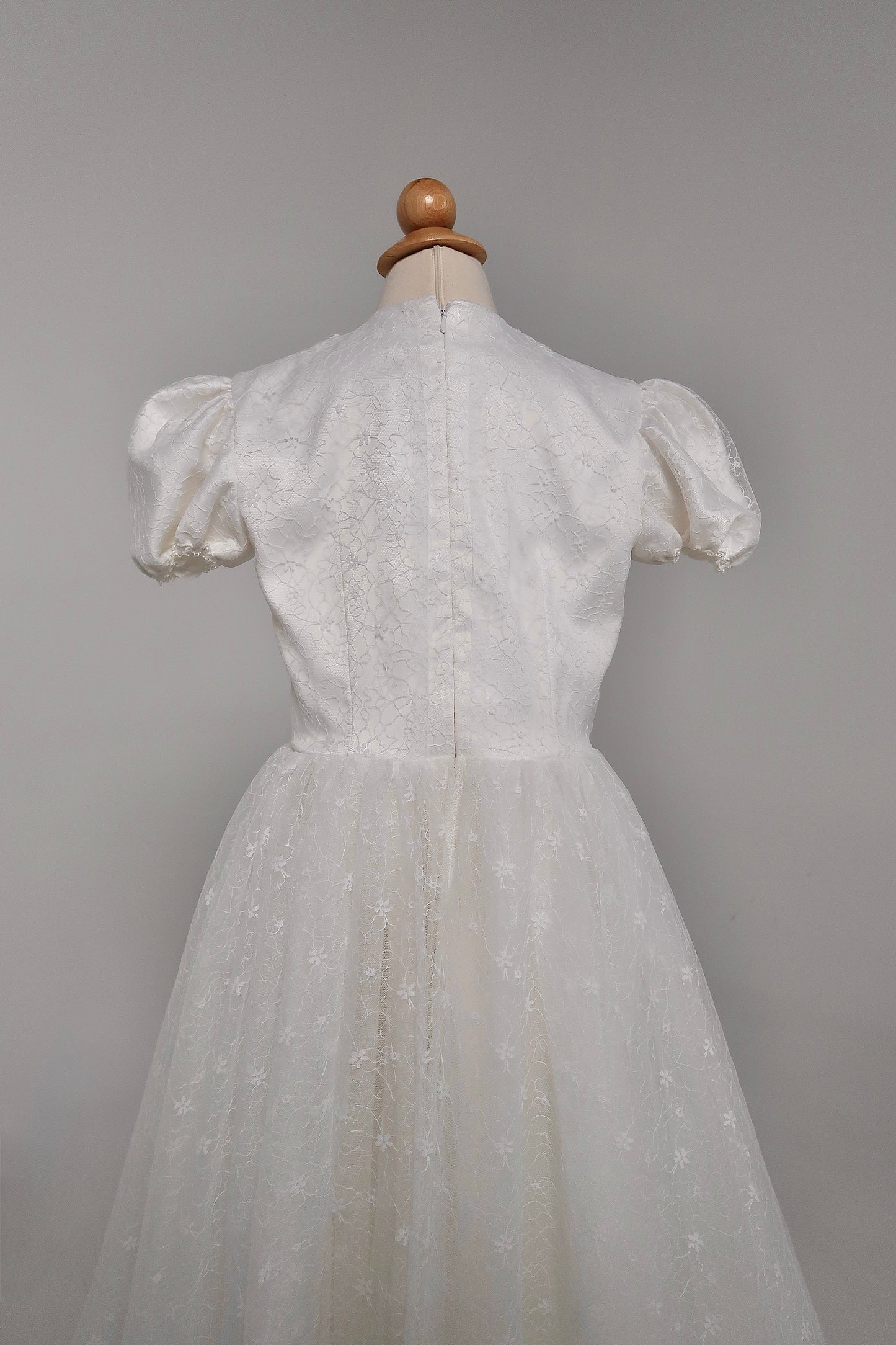 Brand New 9YO Anna Augusta Kids Dress