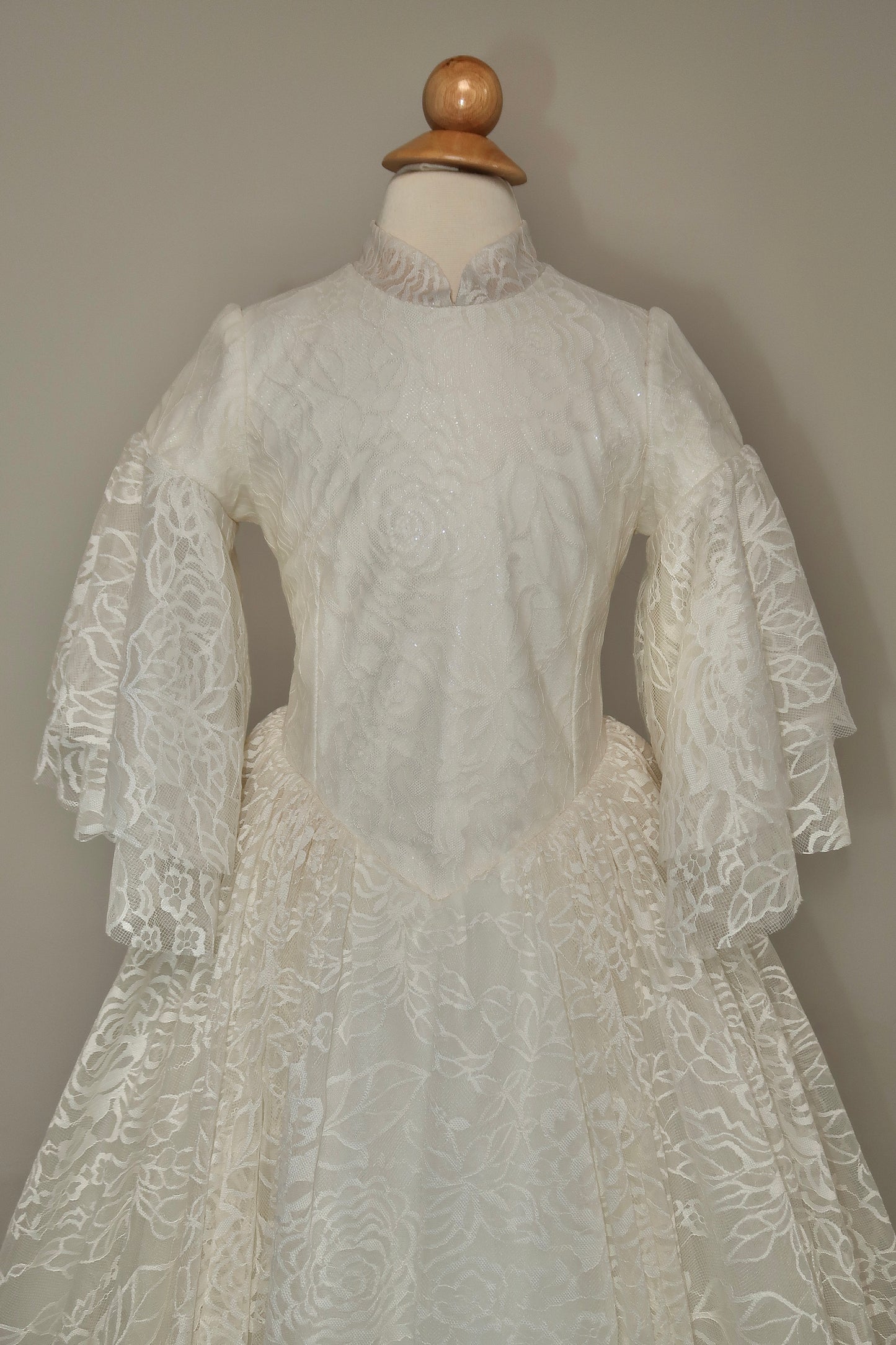 Preloved 10YO Anna Augusta Flower Girl Dress