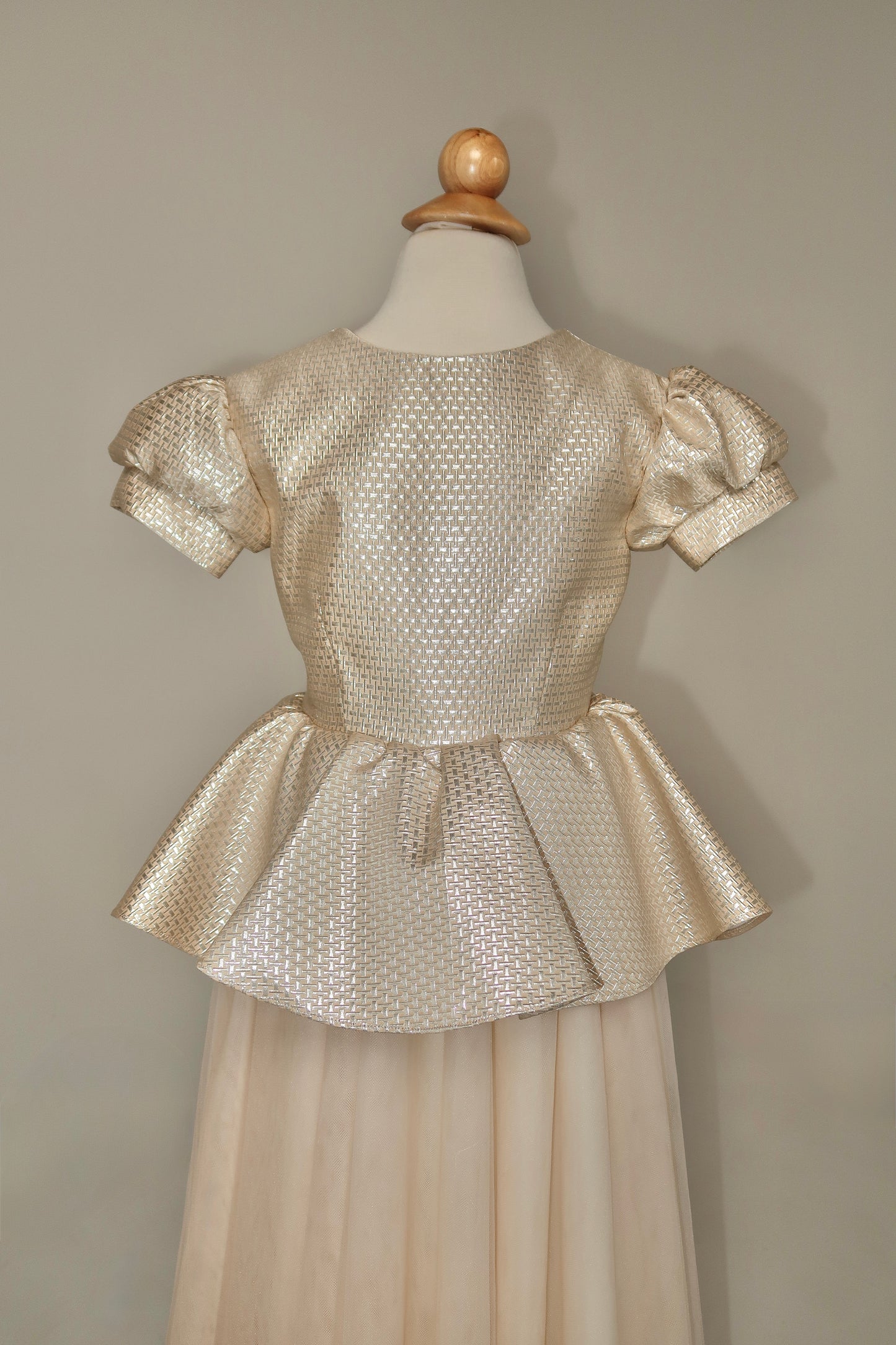 Brand New 7YO Anna Augusta Custom Made Flower Girl Dress