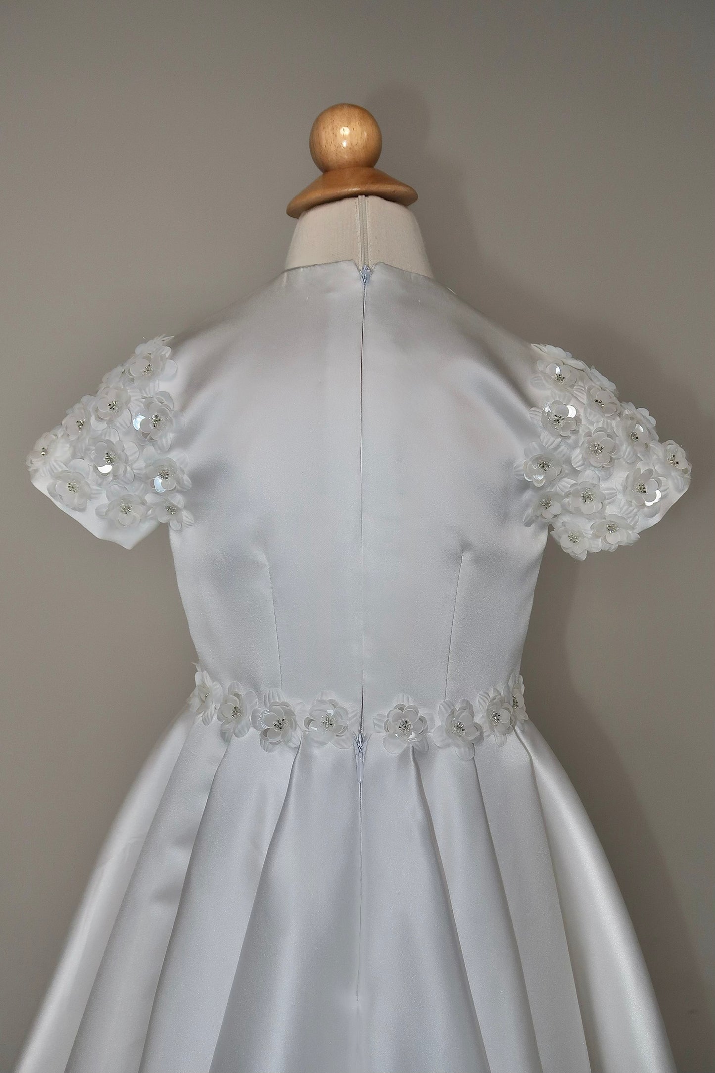 Brand New 7YO Anna Augusta Flower Girl Dress