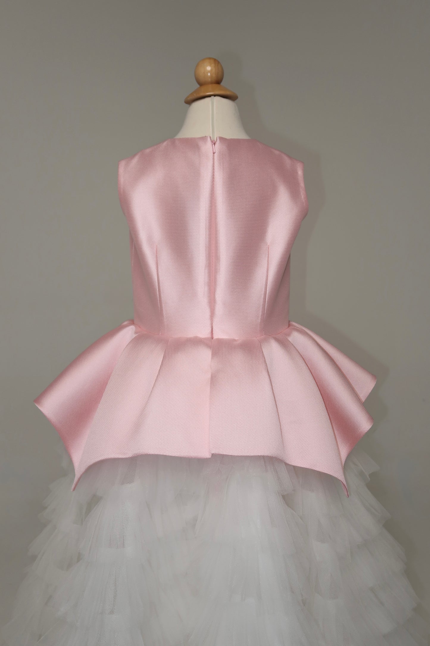 Brand New 10YO Anna Augusta Kids Dress