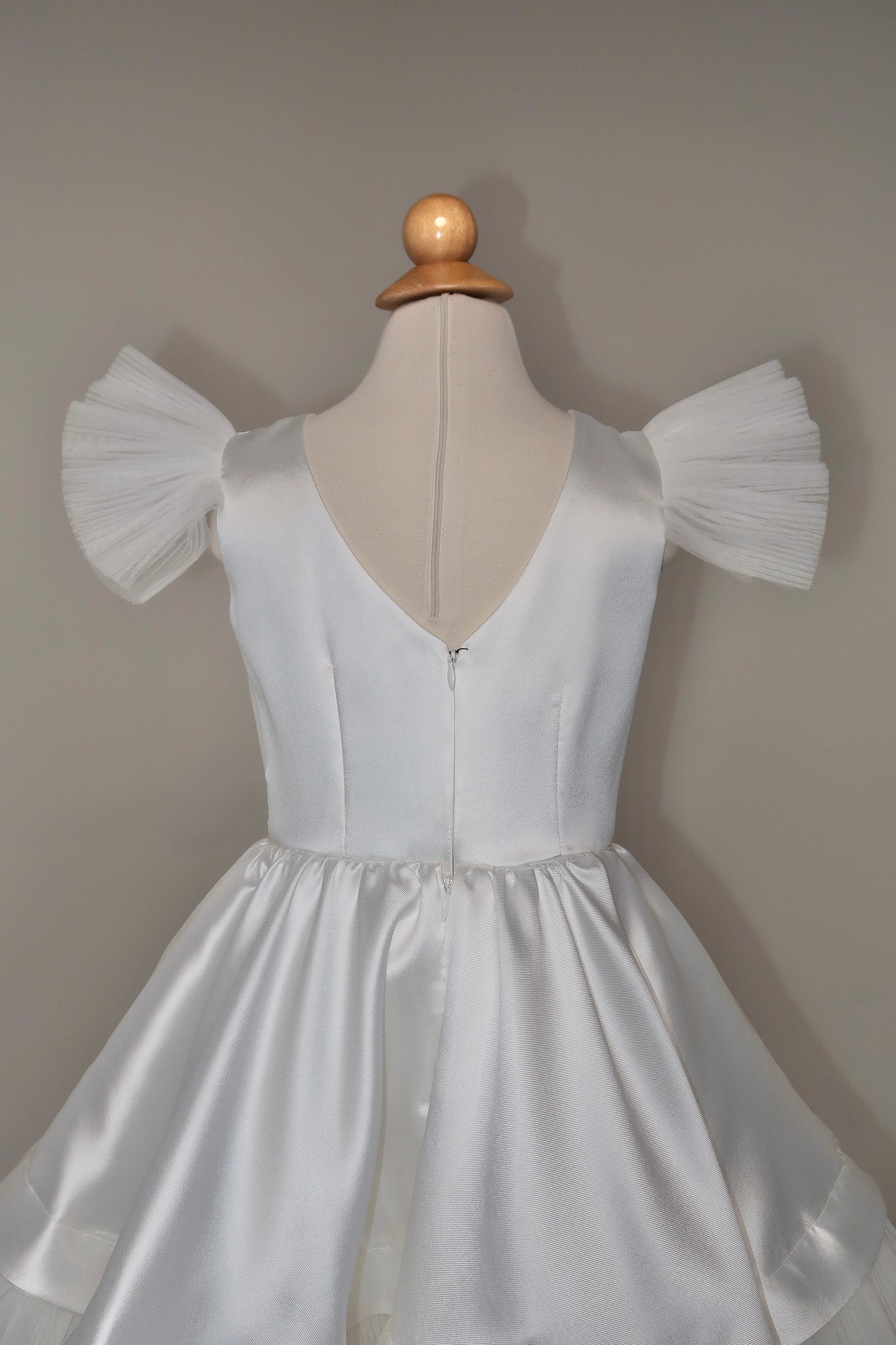 Brand New 6YO Anna Augusta Kids Dress