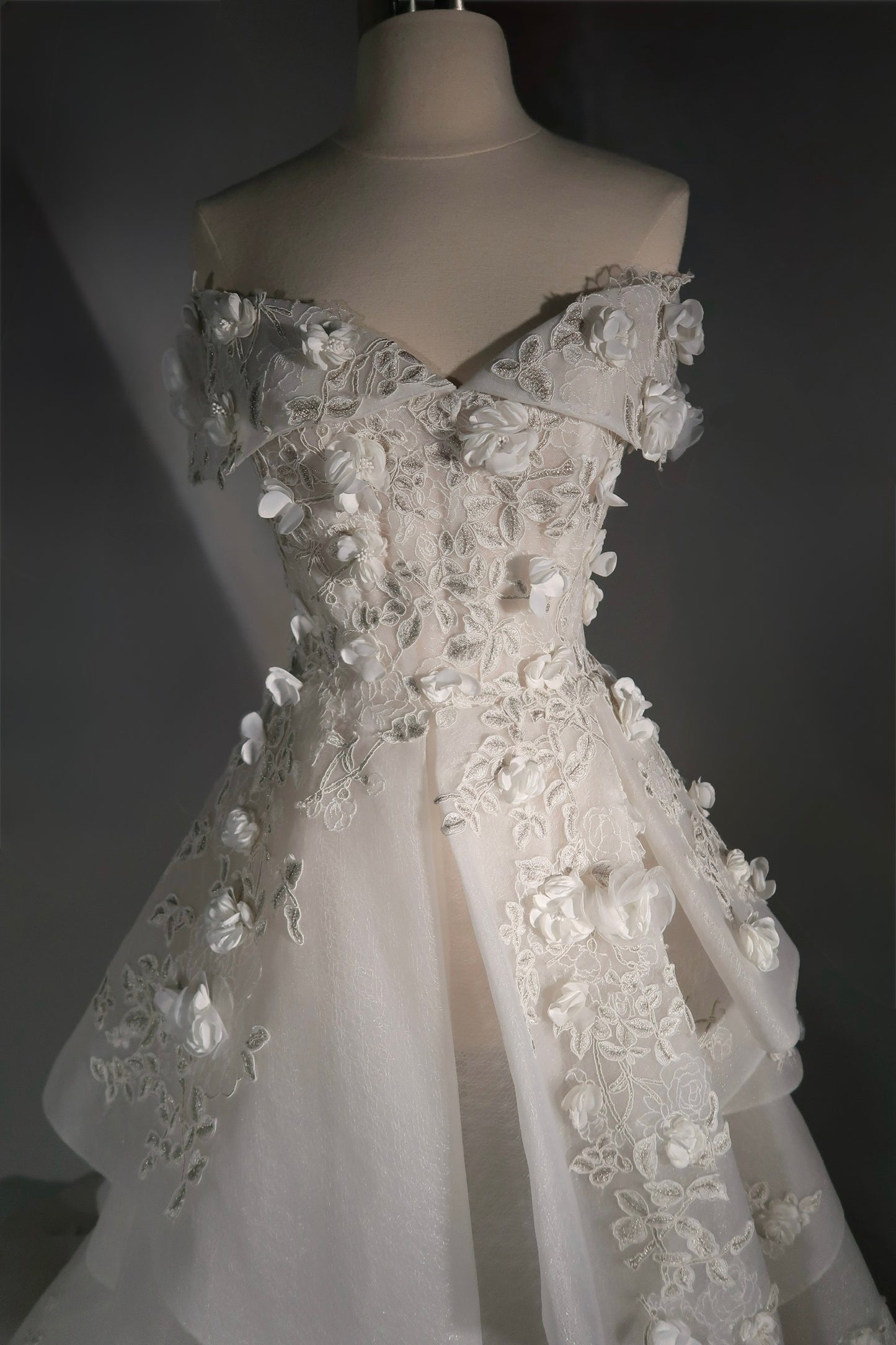 Brand New US4 Saiid Kobeisy Bridal Dress