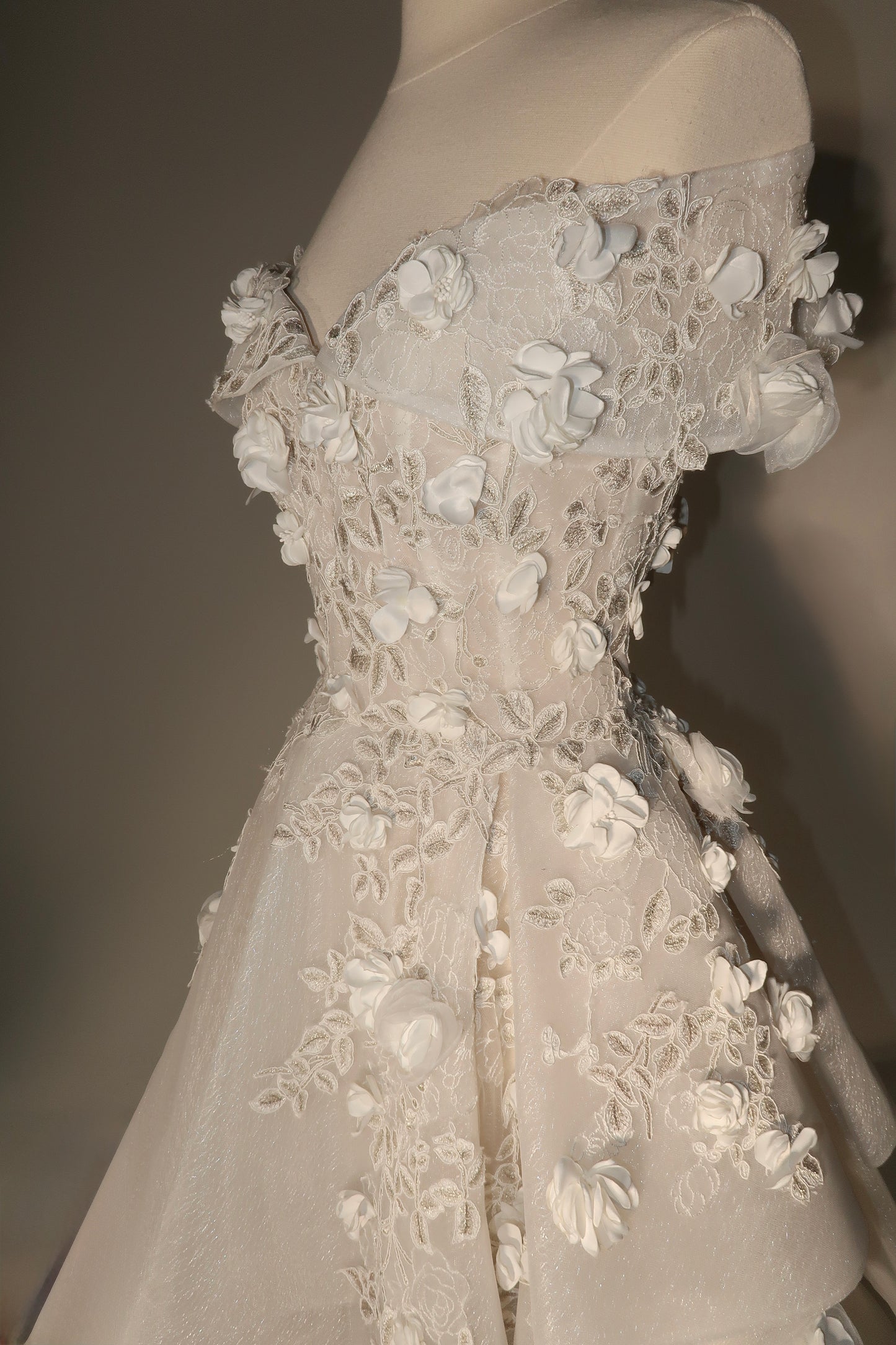 Brand New US4 Saiid Kobeisy Bridal Dress