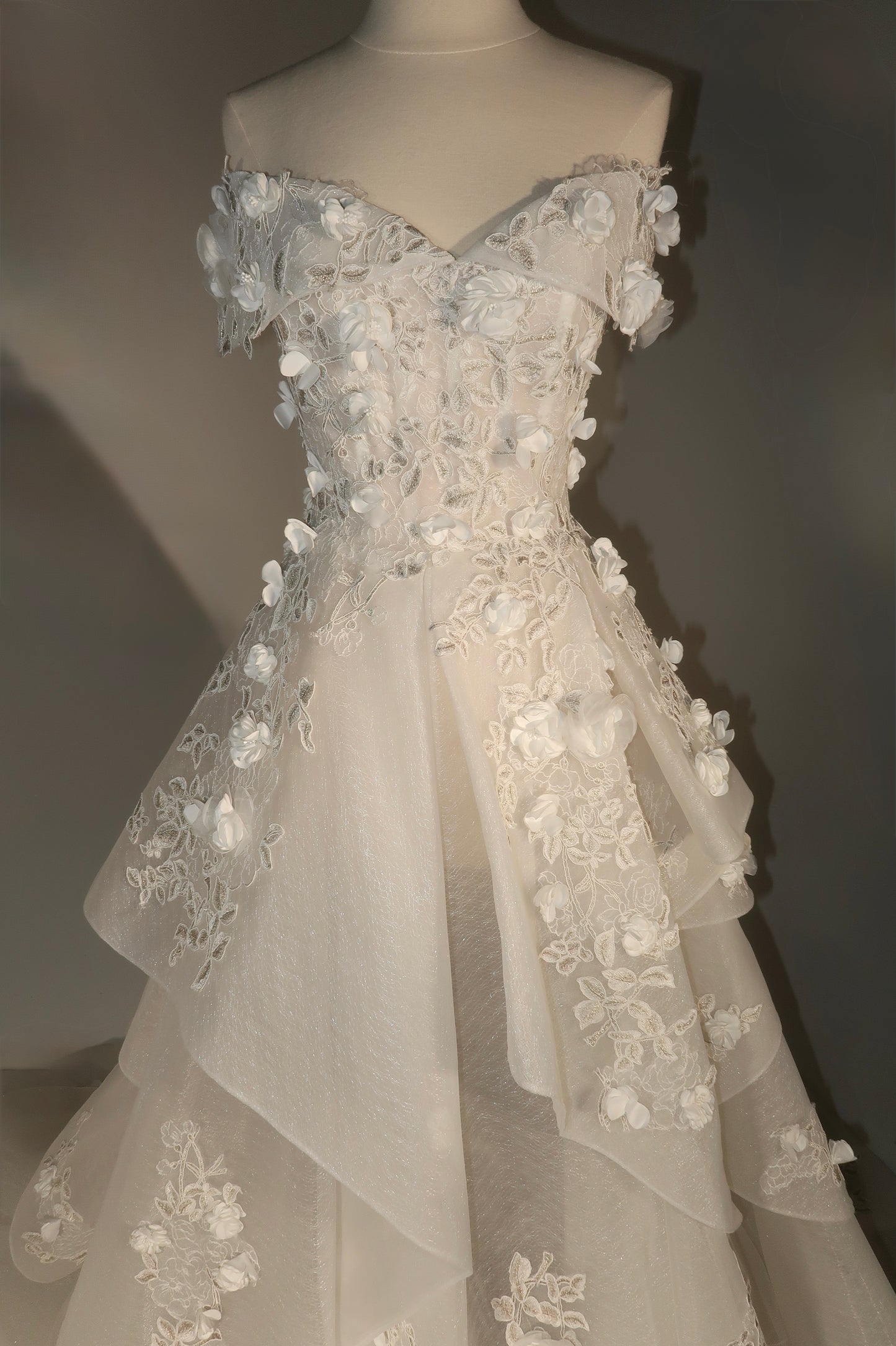 Brand New US4 Saiid Kobeisy Bridal Dress