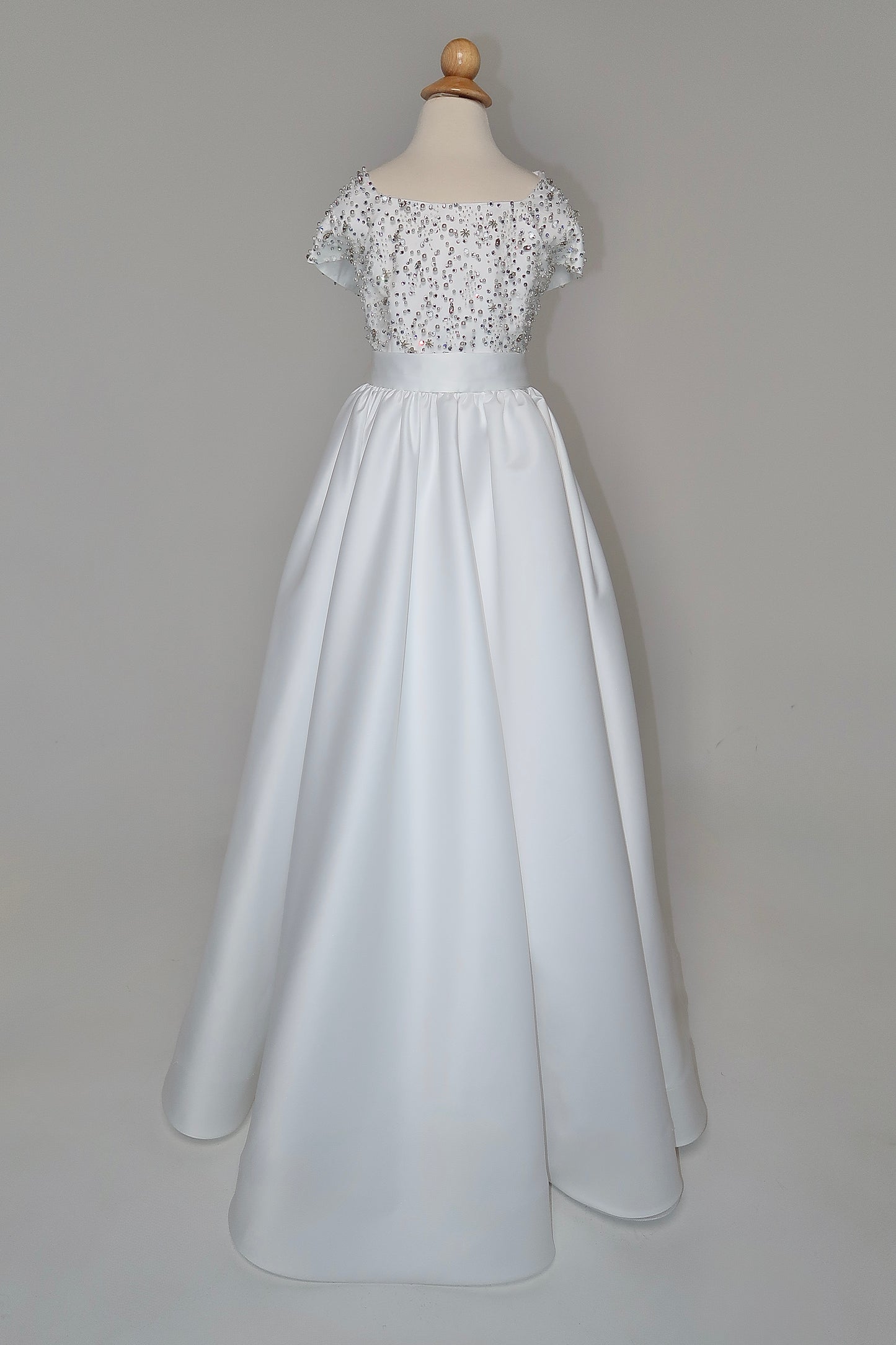 Brand New 10YO Anna Augusta Kids Dress