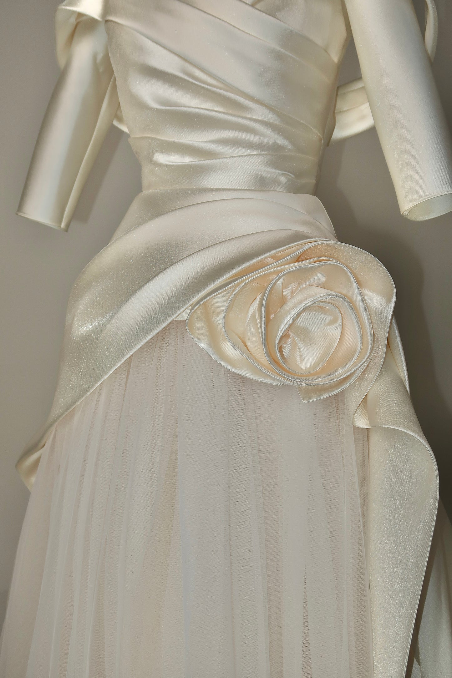 Brand New US6 Anna Augusta Maxi Gown
