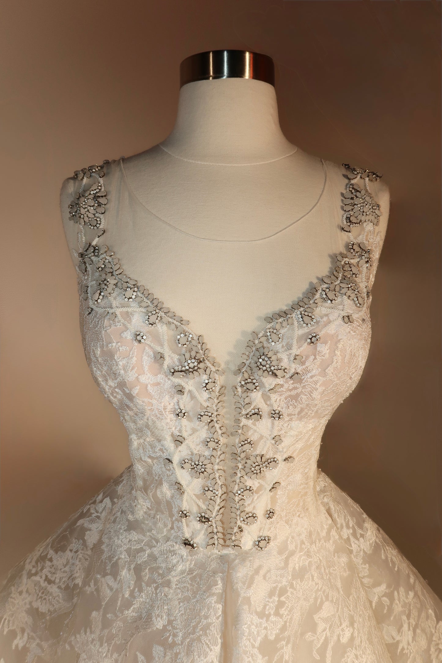 Floor Sample US6 Gemy Maalouf Bridal Gown