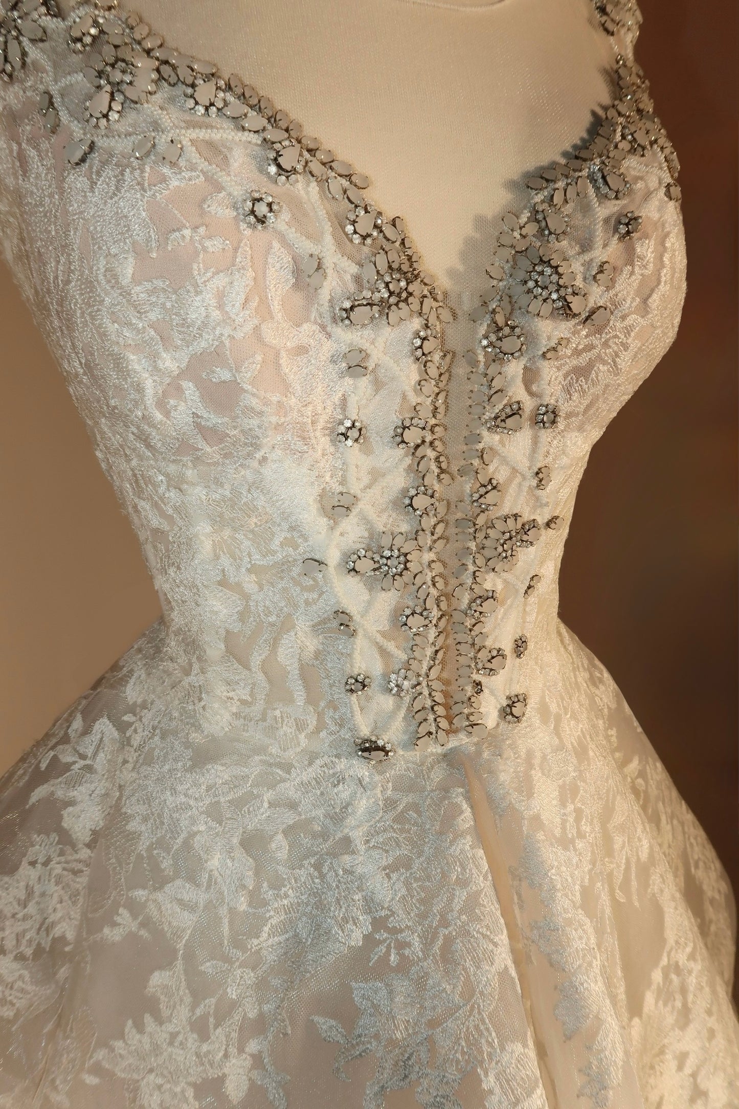 Floor Sample US6 Gemy Maalouf Bridal Gown