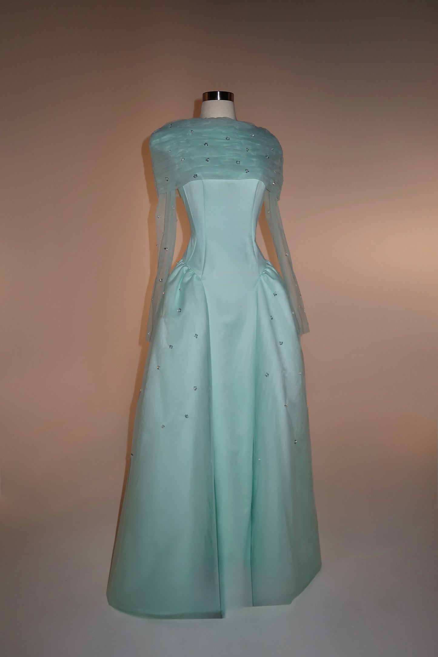Brand New US6 Anna Augusta Maxi Gown