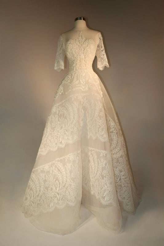 Floor Sample US6 Reem Acra Bridal Gown