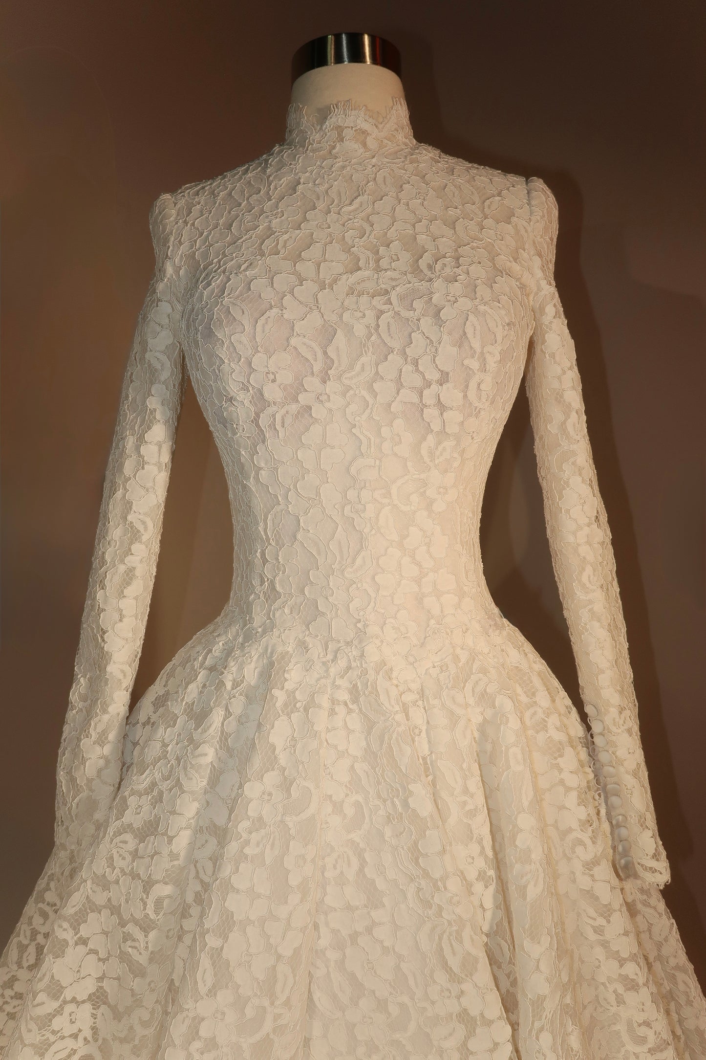 Preloved US2 Anna Augusta Bridal Gown