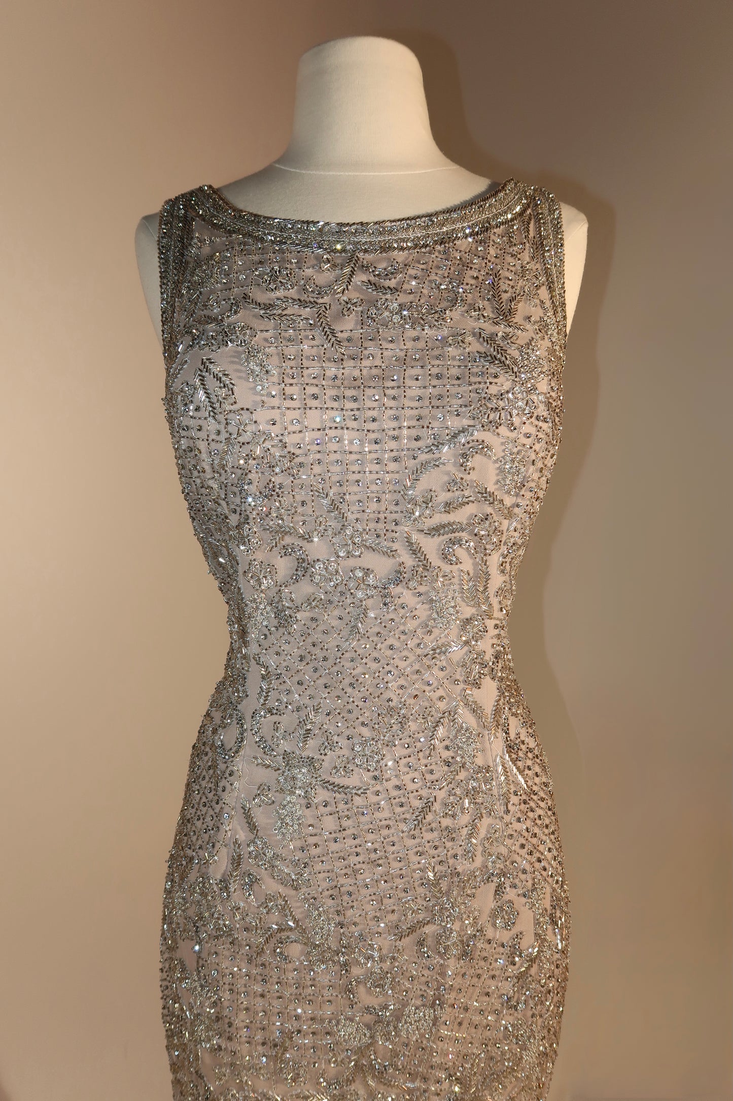 reloved US8 Chic & Holland Dress + Cape
