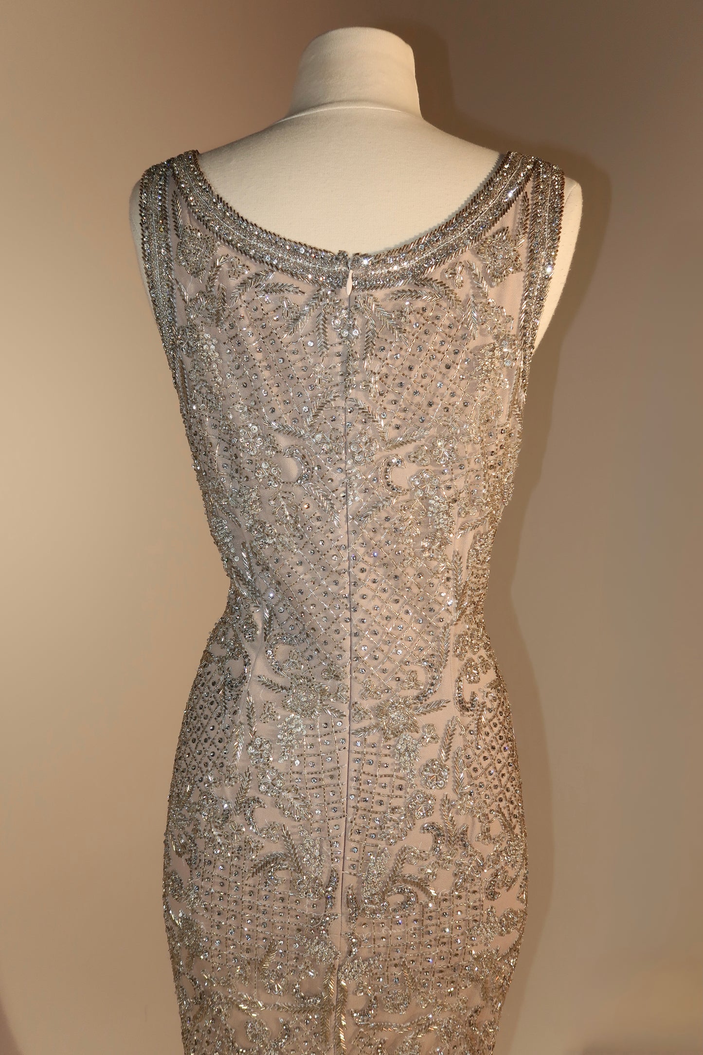 reloved US8 Chic & Holland Dress + Cape