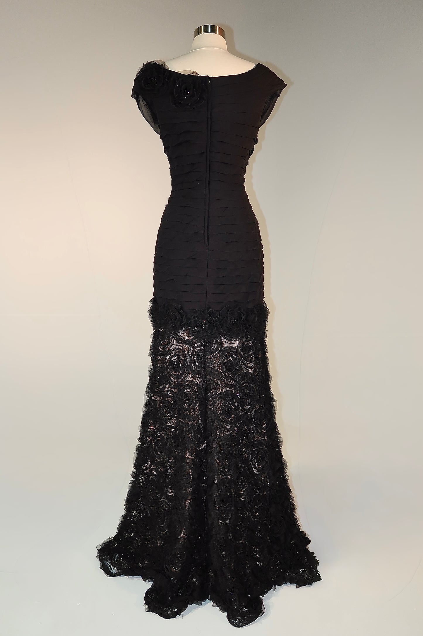 Brand New US14 JOVANI Maxi Gown