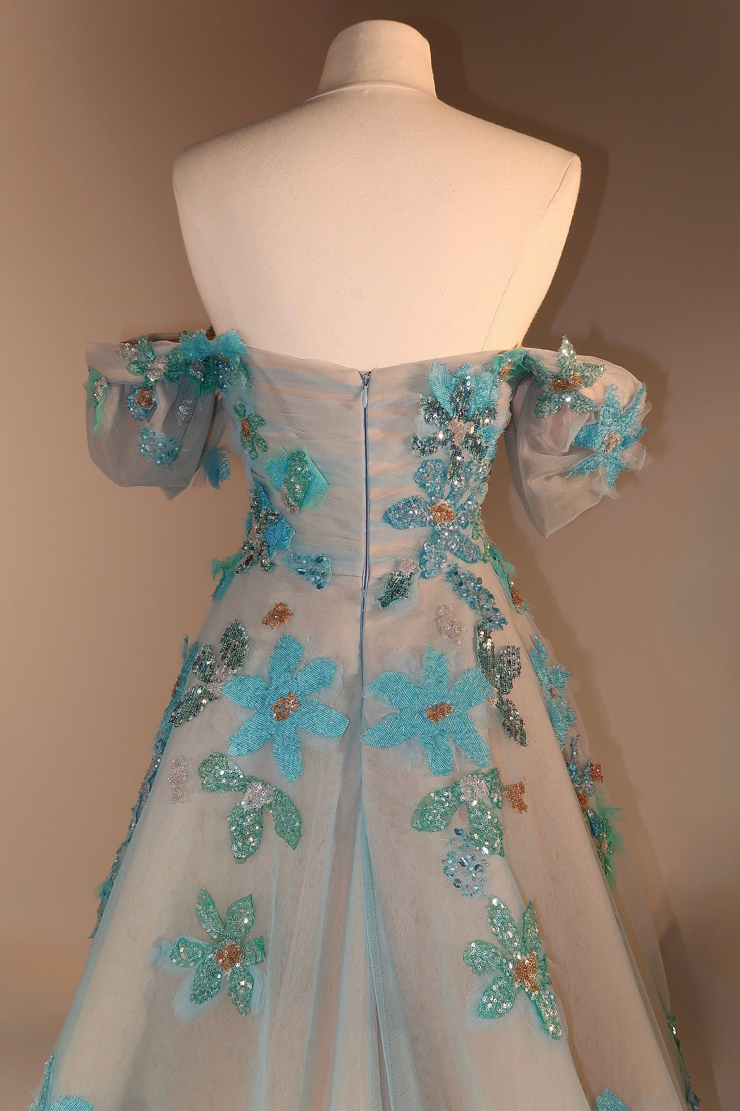 Brand New US8 Tony Ward Maxi Gown
