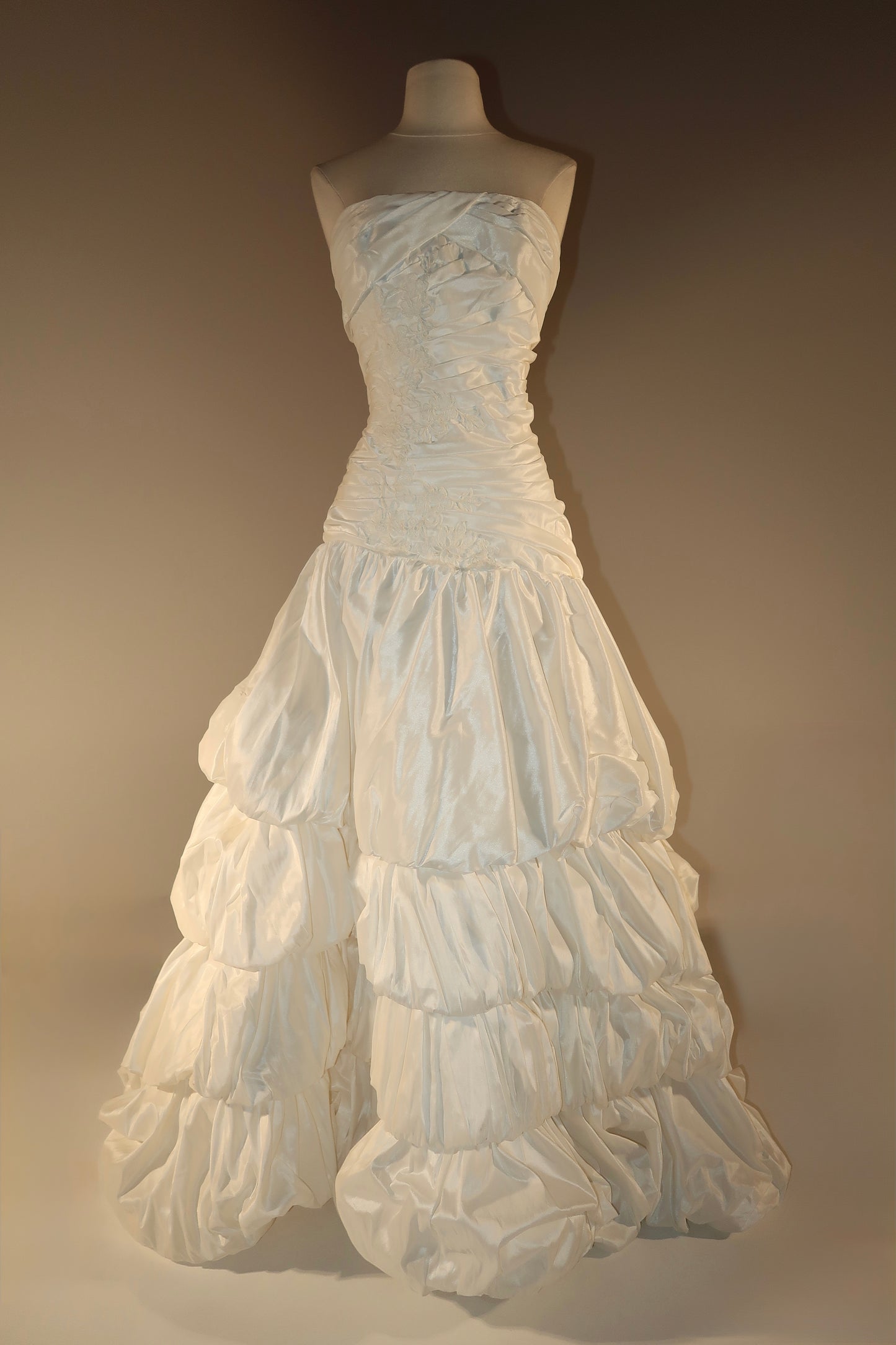 Brand New US6 EMELIA COSTA Maxi Gown