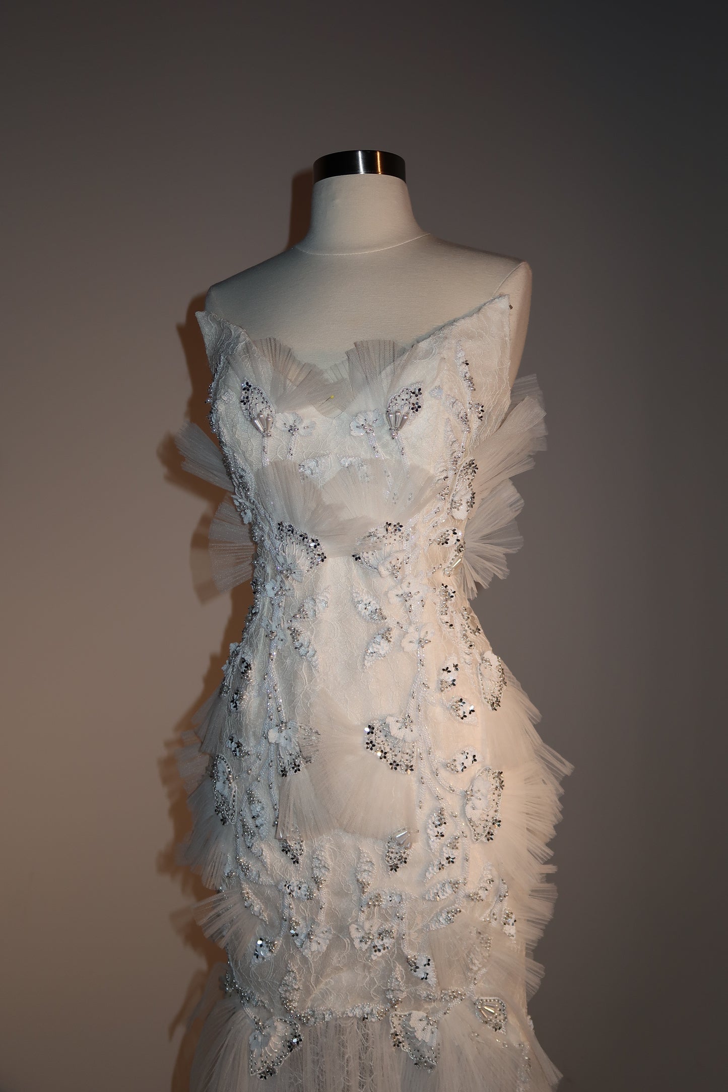 Brand New US6 Pamella Roland Gown
