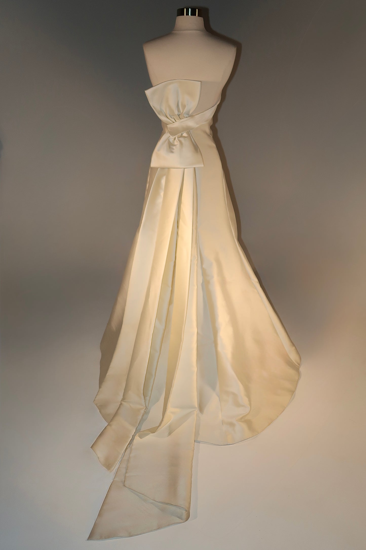 Floor Sample US 12 LIANCARLO Maxi Gown
