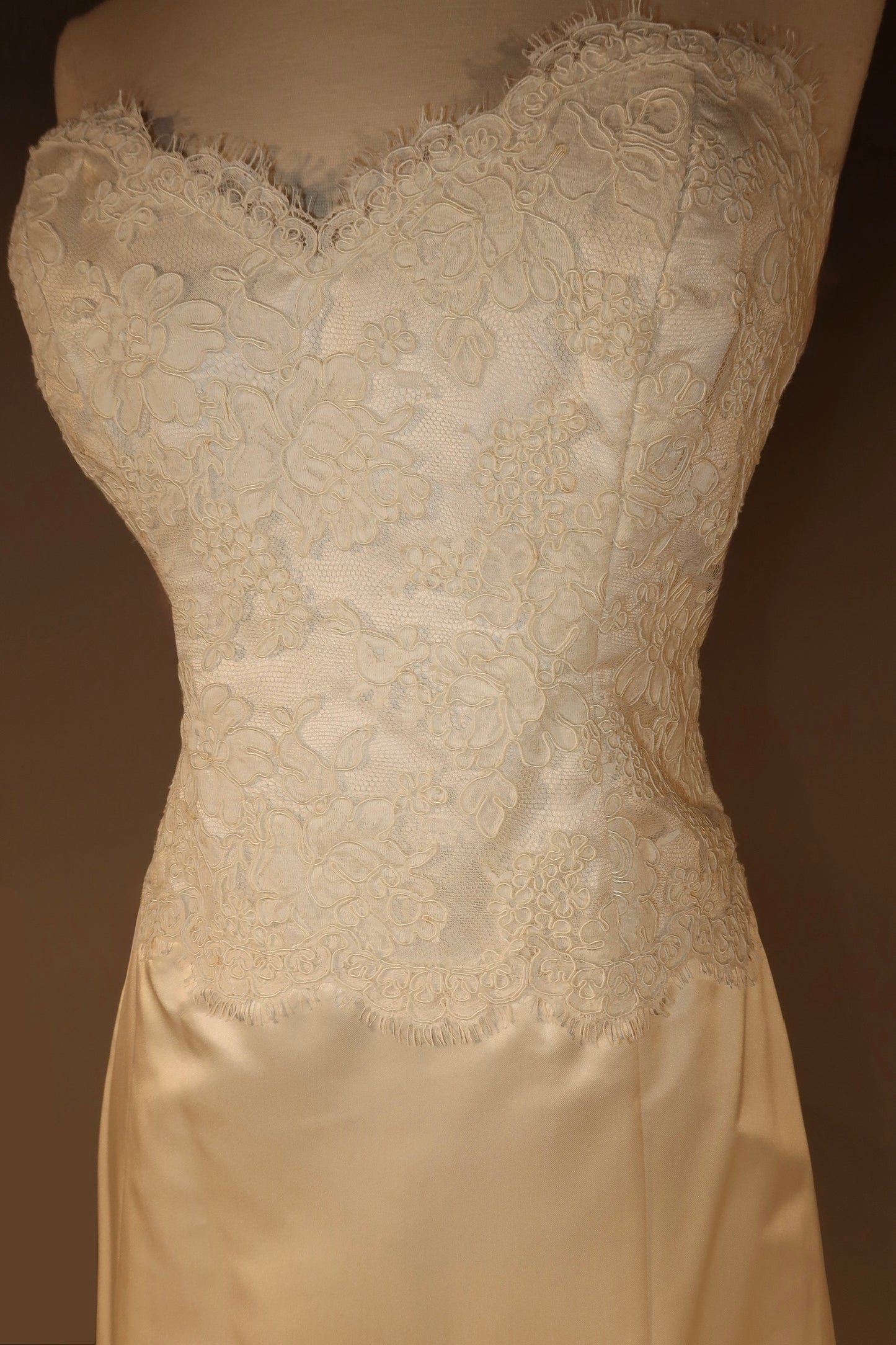 Floor Sample US 10 GAIL GARRISON Maxi Gown