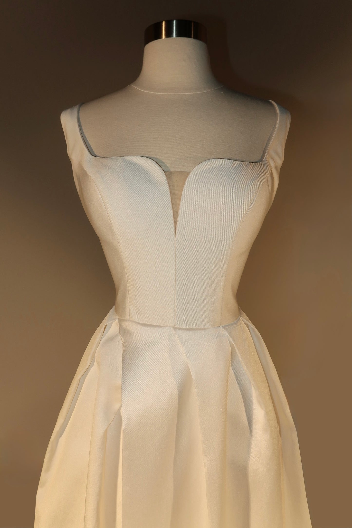 Floor Sample US 10 MILA NOVA Maxi Gown