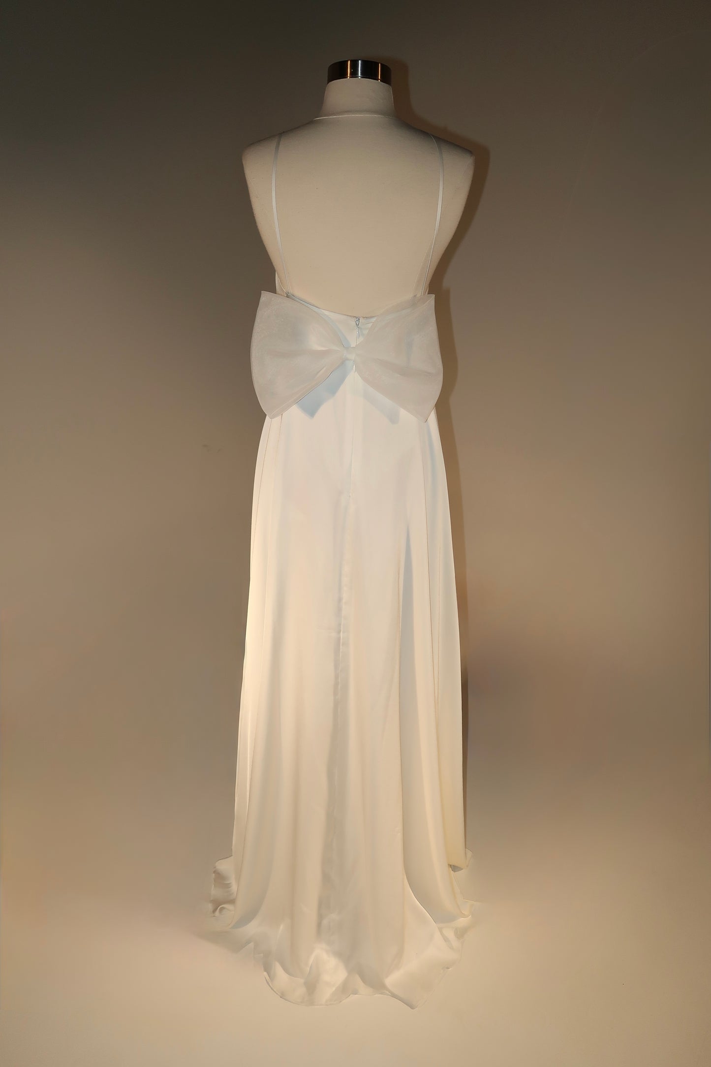Floor Sample US 6 JOLIE Maxi Gown