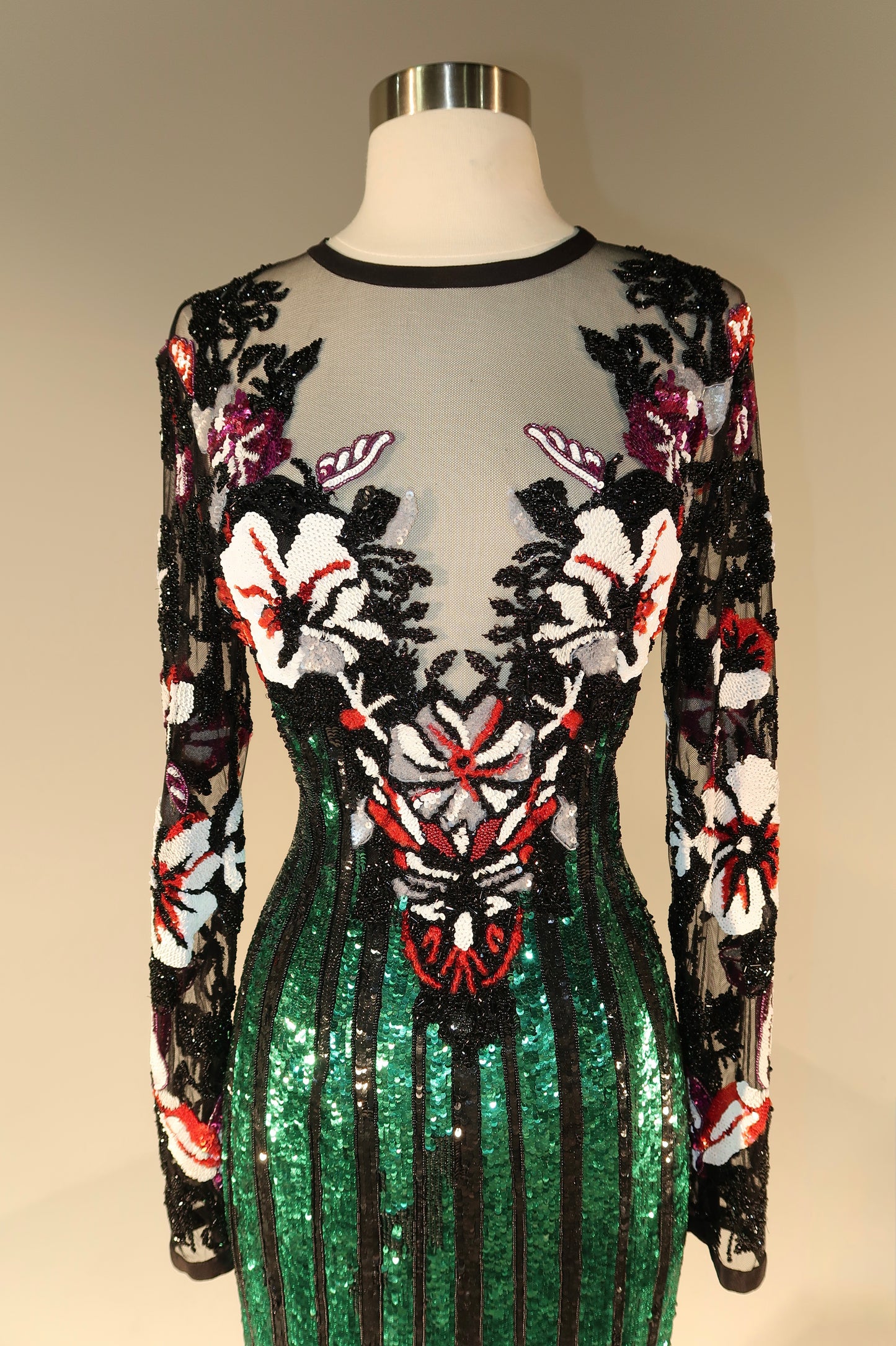 Brand New US6 Elie Saab Maxi Gown